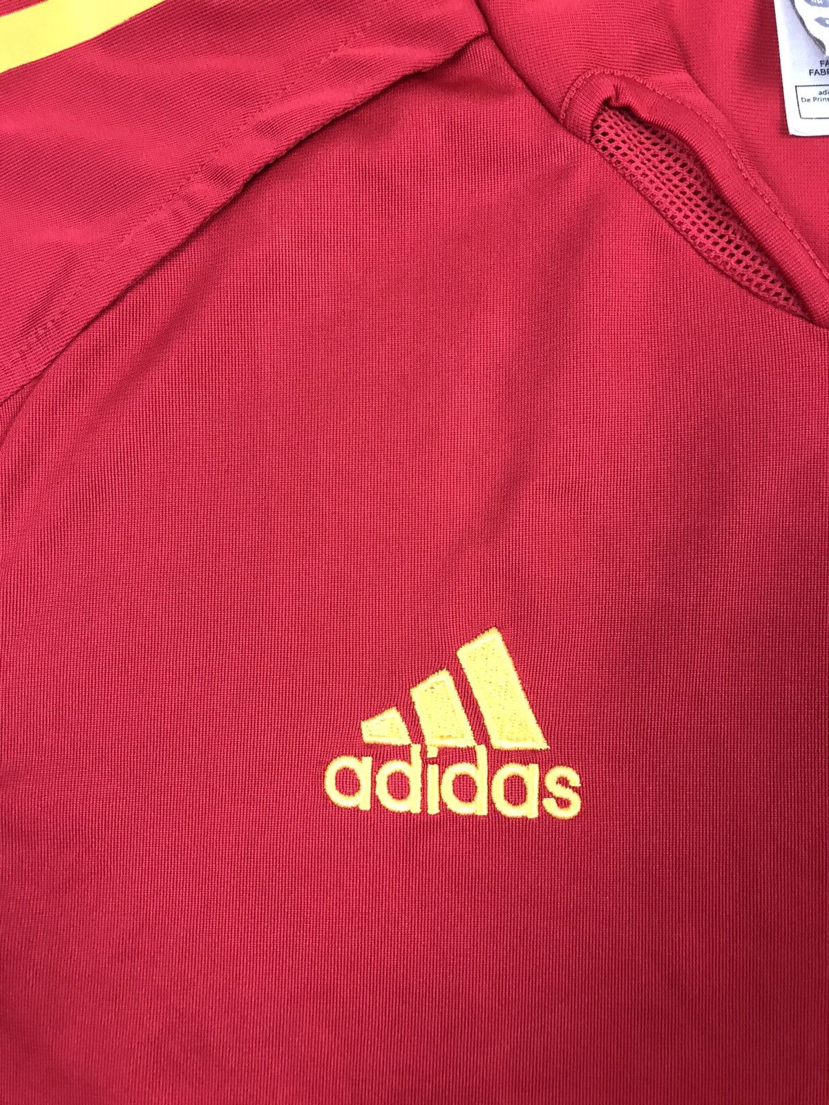 Adidas SPAIN 2004 2006 HOME FOOTBALL SHIRT ADIDAS 600179 sz S Size US S / EU 44-46 / 1 - 7 Thumbnail