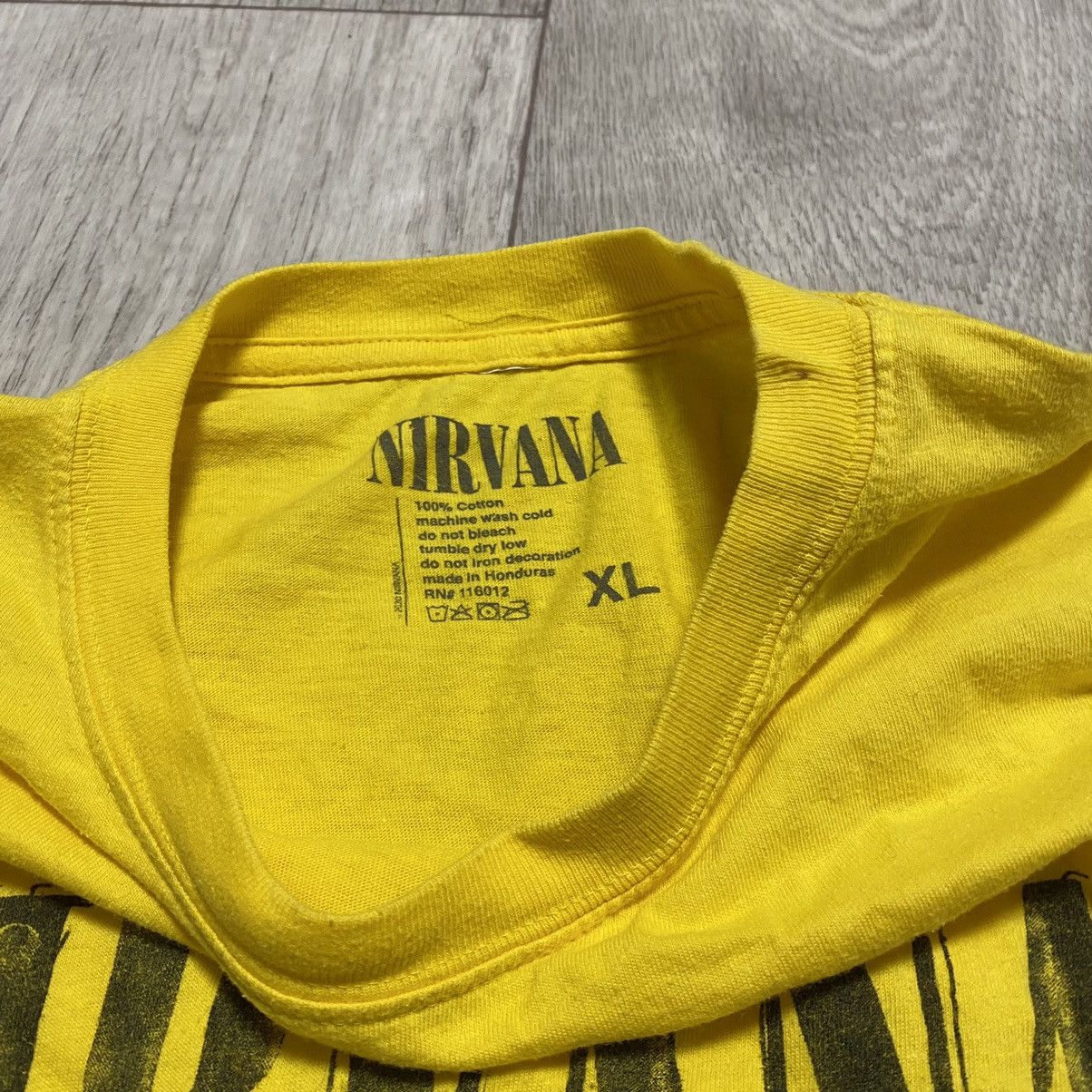 Band Tees NIRVANA SMELLS LIKE TEEN SPIRIT YELLOW BOXY T SHIRT Size US L / EU 52-54 / 3 - 3 Thumbnail