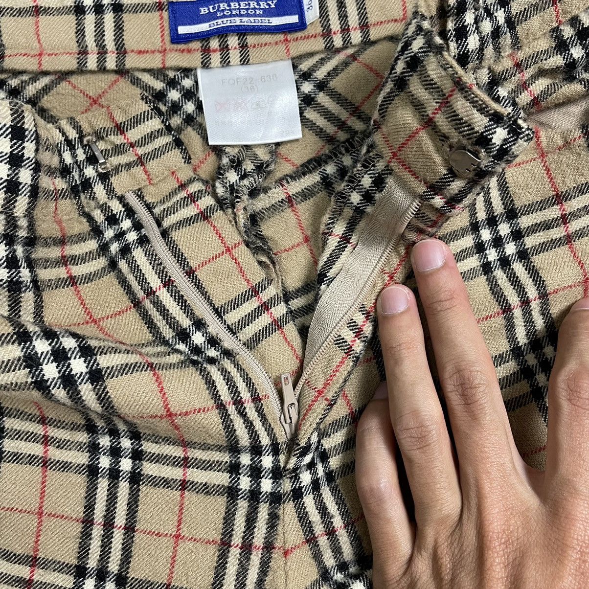 Burberry Vintage Burberry Nova Check Ladies Pants Size 27" / US 4 / IT 40 - 7 Thumbnail