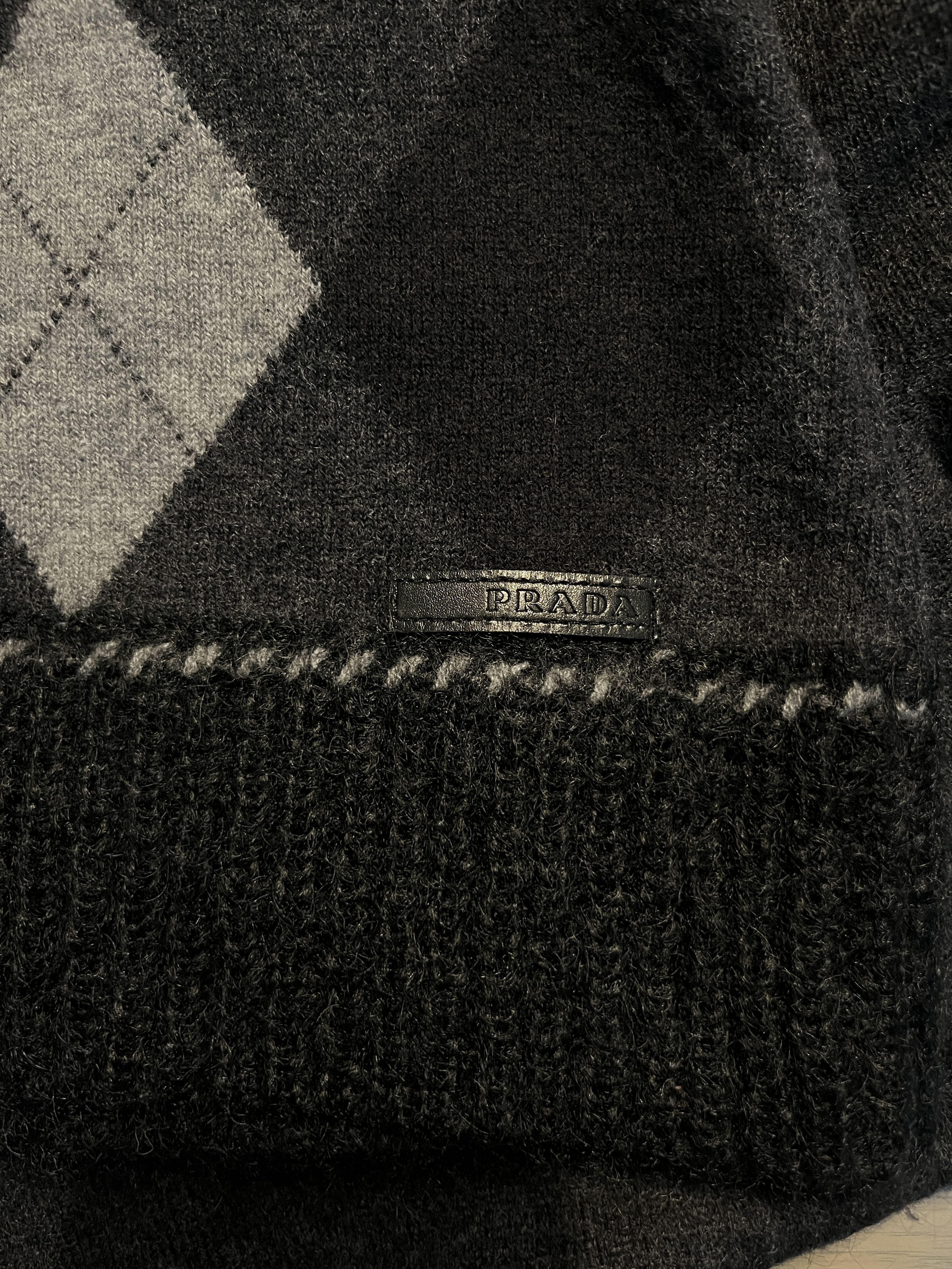 Prada ⚡️QUICK SALE⚡️2006 Prada Grey Argyle Knit Turtleneck Size S / US 4 / IT 40 - 4 Thumbnail
