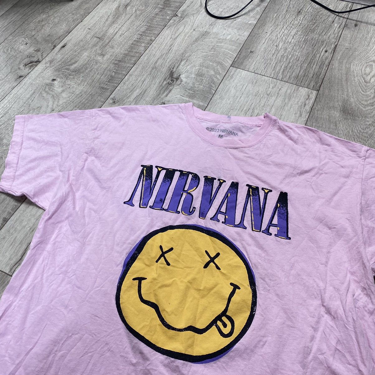 Band Tees NIRVANA GRUNGE BAND PURPLE LOGO PINK T SHIRT Size US M / EU 48-50 / 2 - 2 Thumbnail