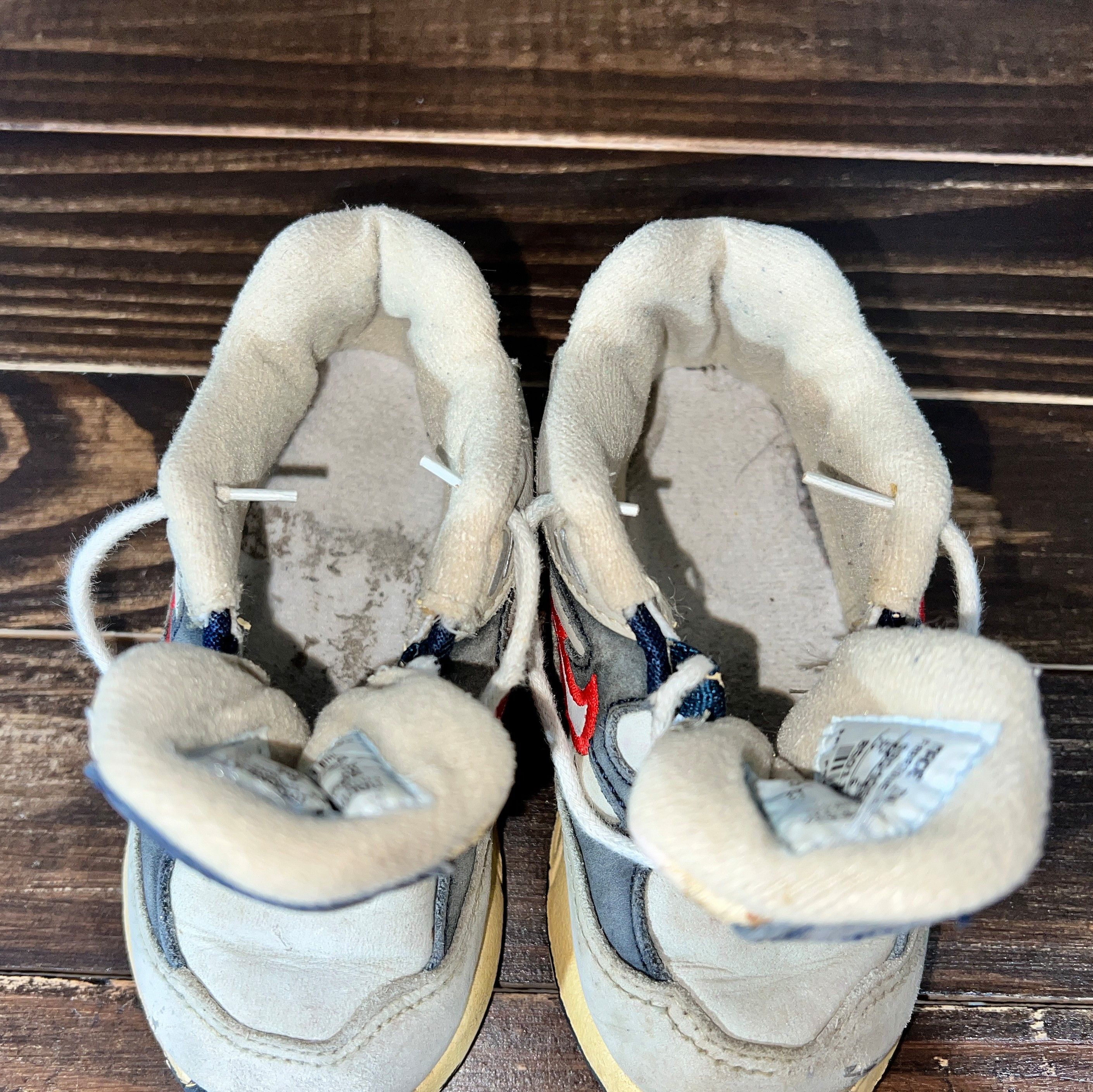 Nike × Vintage Vintage Nike 1998 Kids Leather Sneakers VeryRare Retro Shoes Size US 5 / EU 37 - 9 Thumbnail