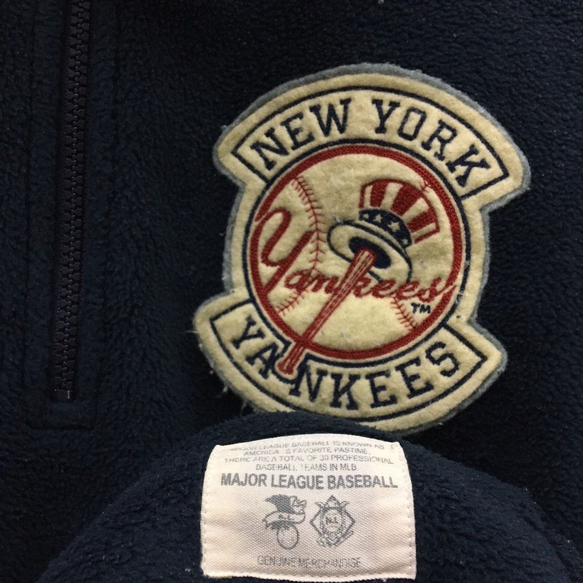 MLB × New York Yankees × Uniqlo New York Yankees MLB Fleece Sweatshirt Size US M / EU 48-50 / 2 - 9 Thumbnail