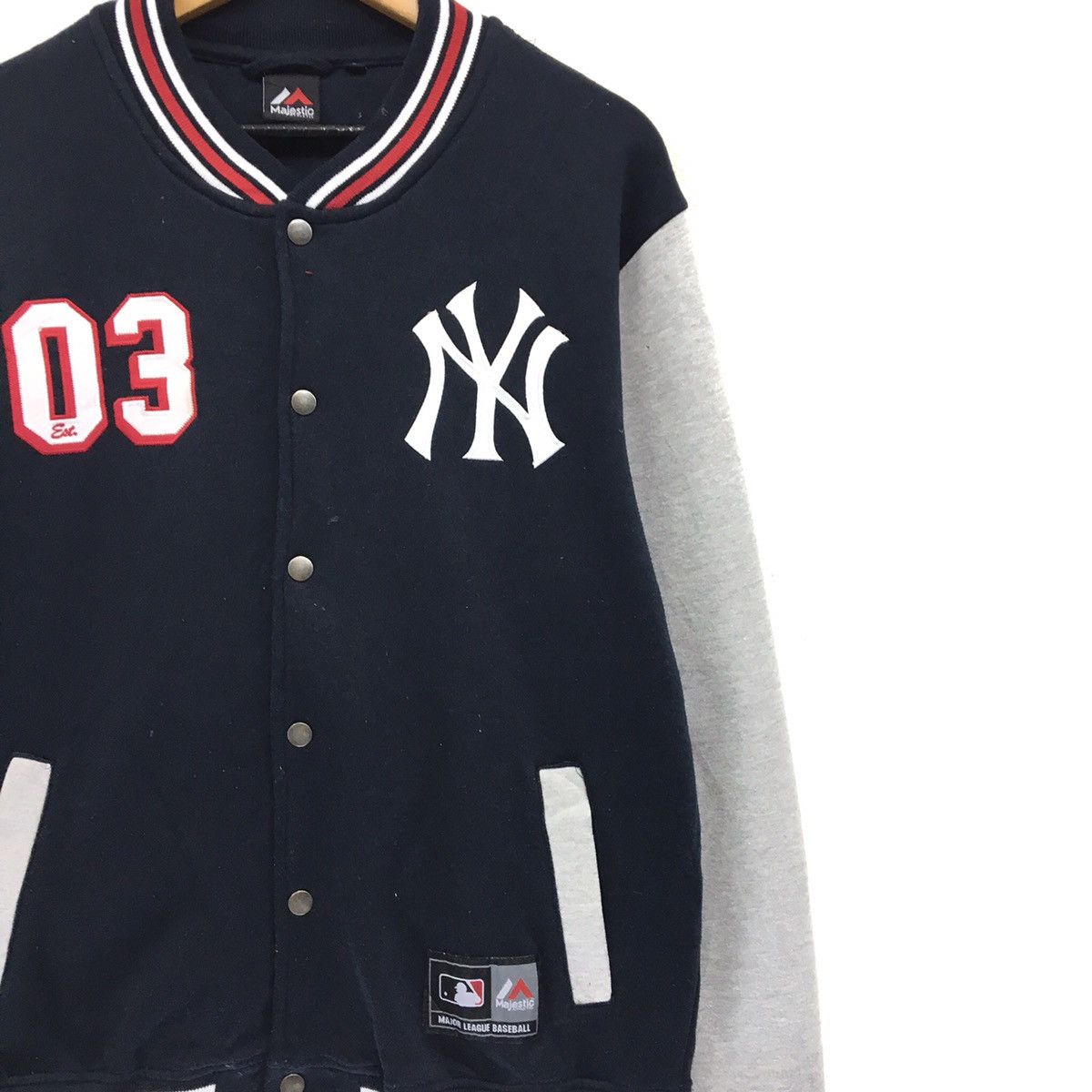 MLB × New York Yankees New York Yankees Varsity MLB Sweaters Size US L / EU 52-54 / 3 - 5 Thumbnail