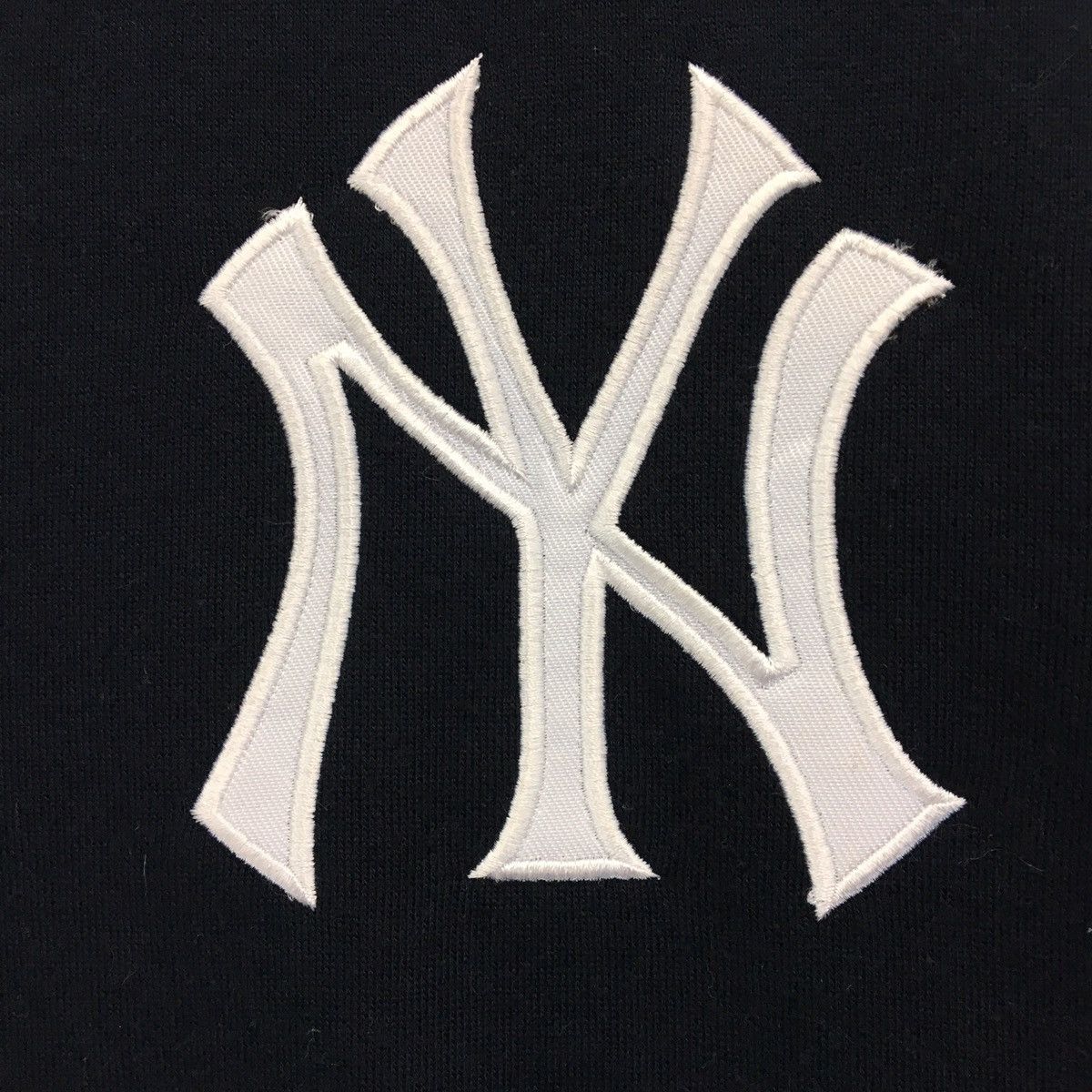 MLB × New York Yankees New York Yankees Varsity MLB Sweaters Size US L / EU 52-54 / 3 - 9 Thumbnail