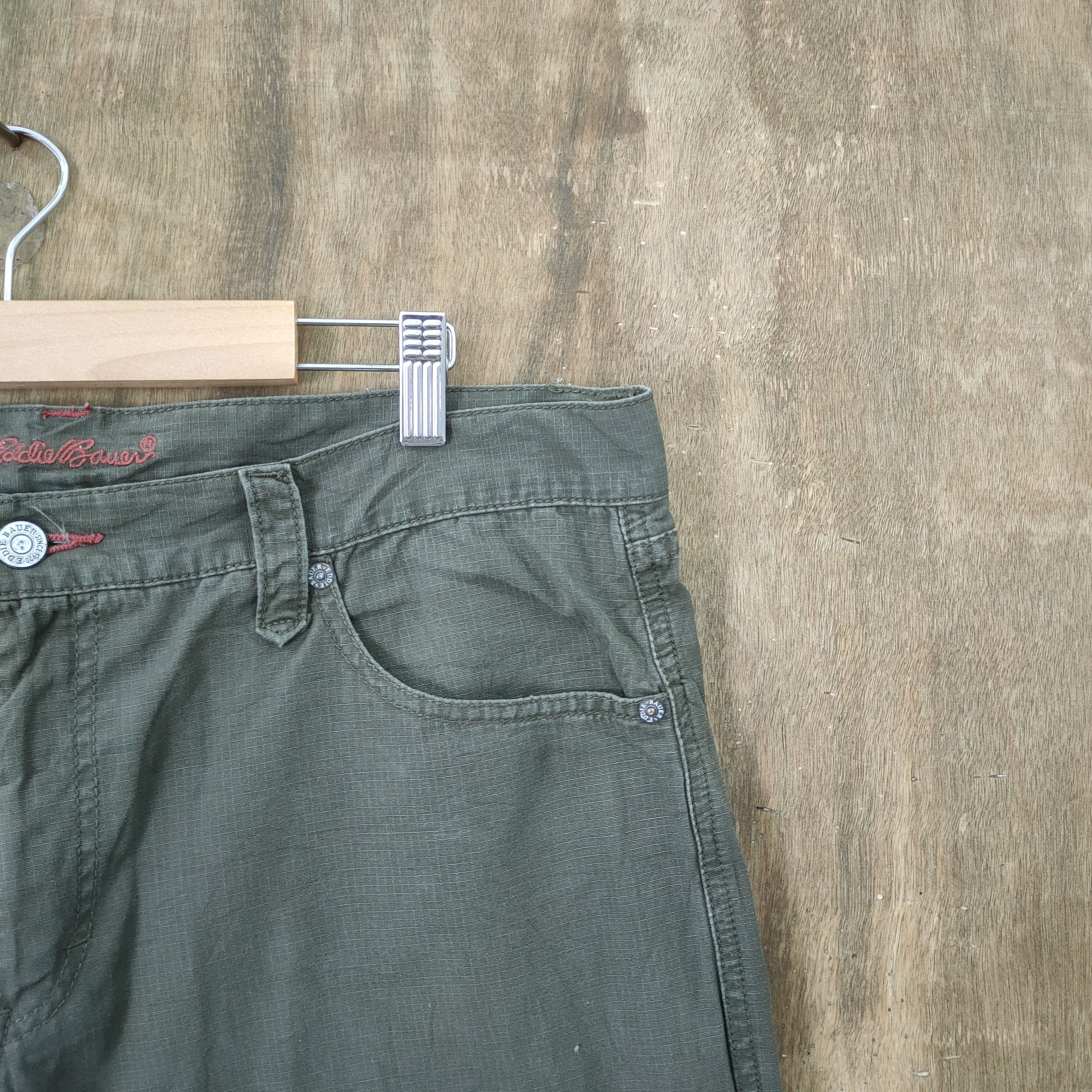 Eddie Bauer VINTAGE EDDIE BAUER RIPTOP CARGO PANTS /BUSH PANTS Size US 34 / EU 50 - 14 Thumbnail