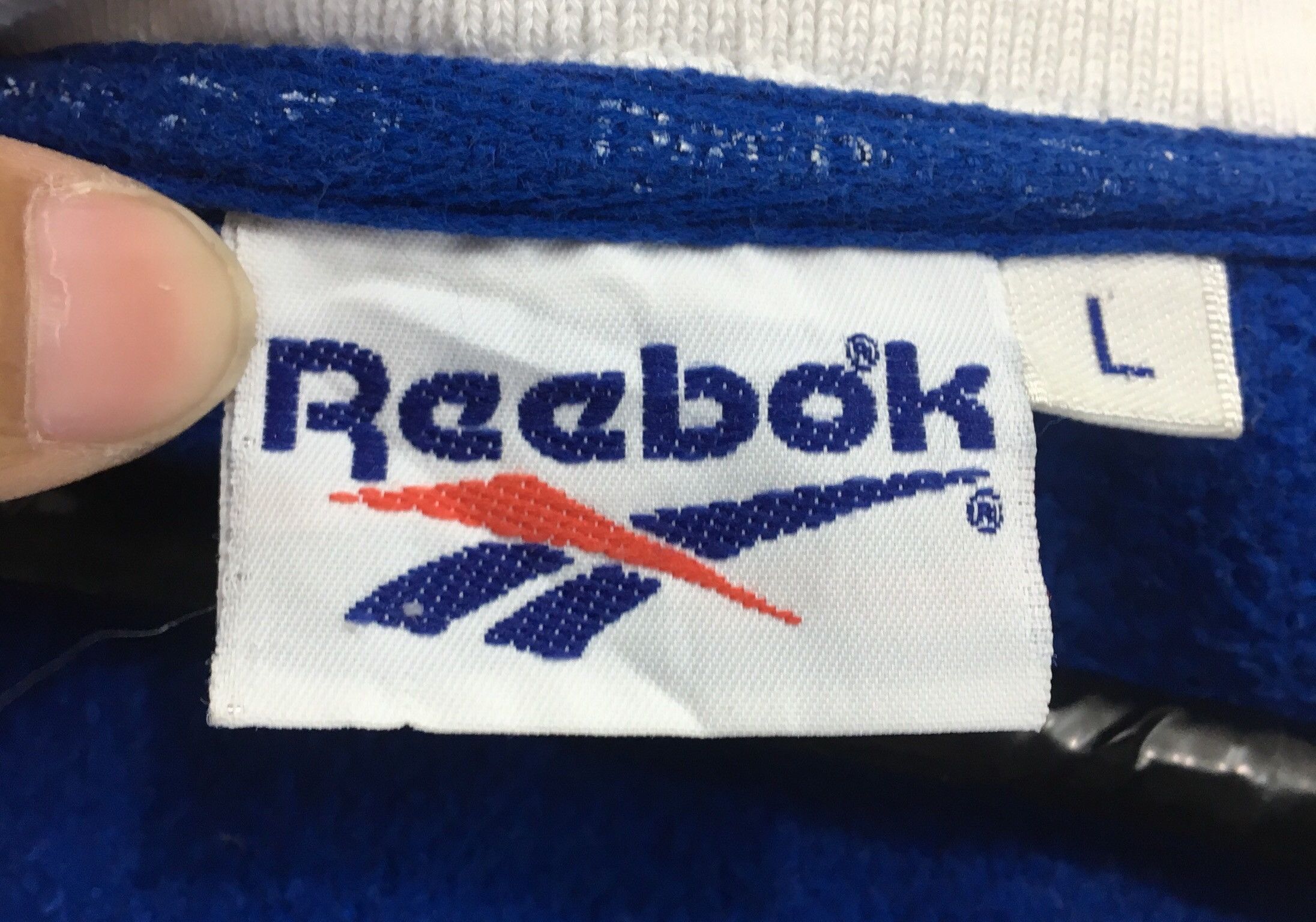 Reebok × Sports Specialties Vintage Reebok Multicolour V Neck Sweatshirt Size US L / EU 52-54 / 3 - 9 Thumbnail