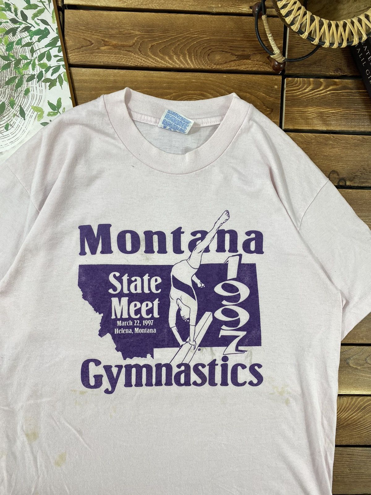 Hanes × Vintage Vintage Montana Gymnastics 1997 hanes 50/50 size M Size US M / EU 48-50 / 2 - 7 Thumbnail