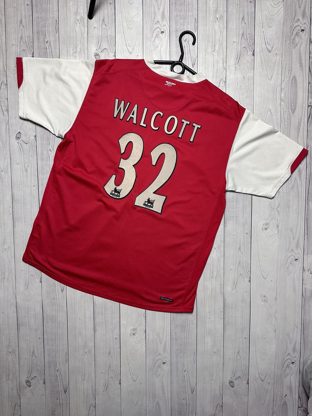 Vintage Nike Arsenal soccer jersey 32 Walcott size L