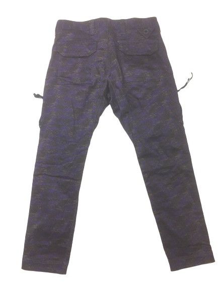 White Mountaineering White mountaineering digital camo cropped pants Size US 31 - 2 Thumbnail