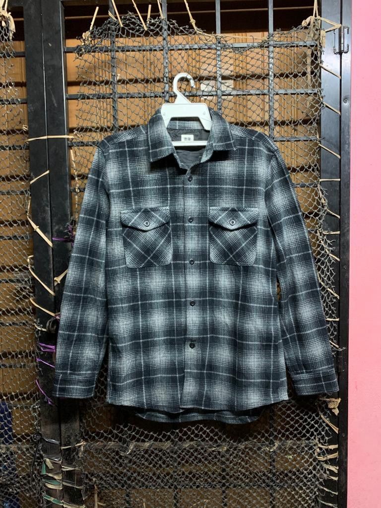 Flannel Uniqlo Flannel Size US L / EU 52-54 / 3 - 1 Thumbnail