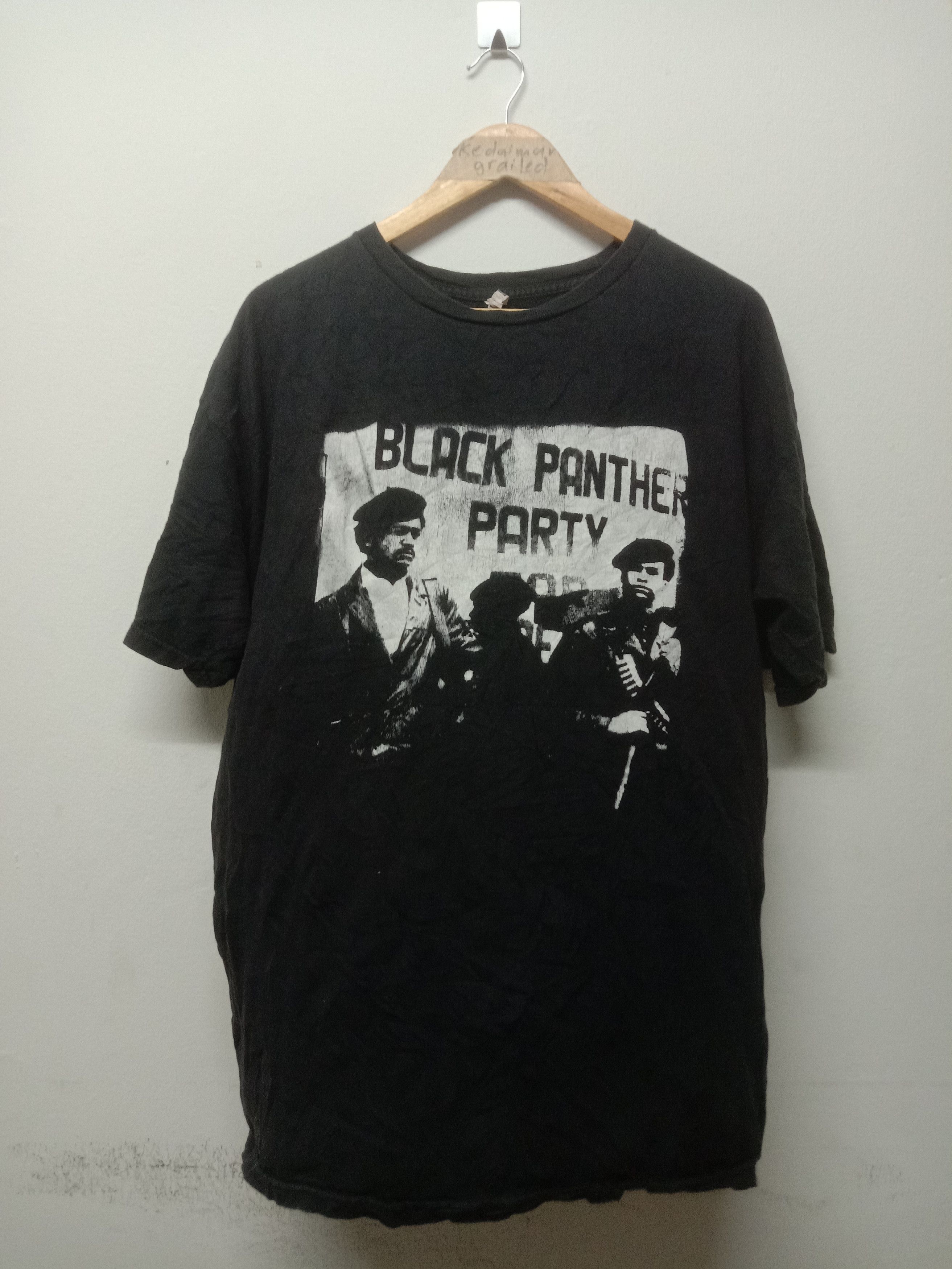 Vintage Vintage Black Panther Party Tee Size US XL / EU 56 / 4 - 1 Thumbnail