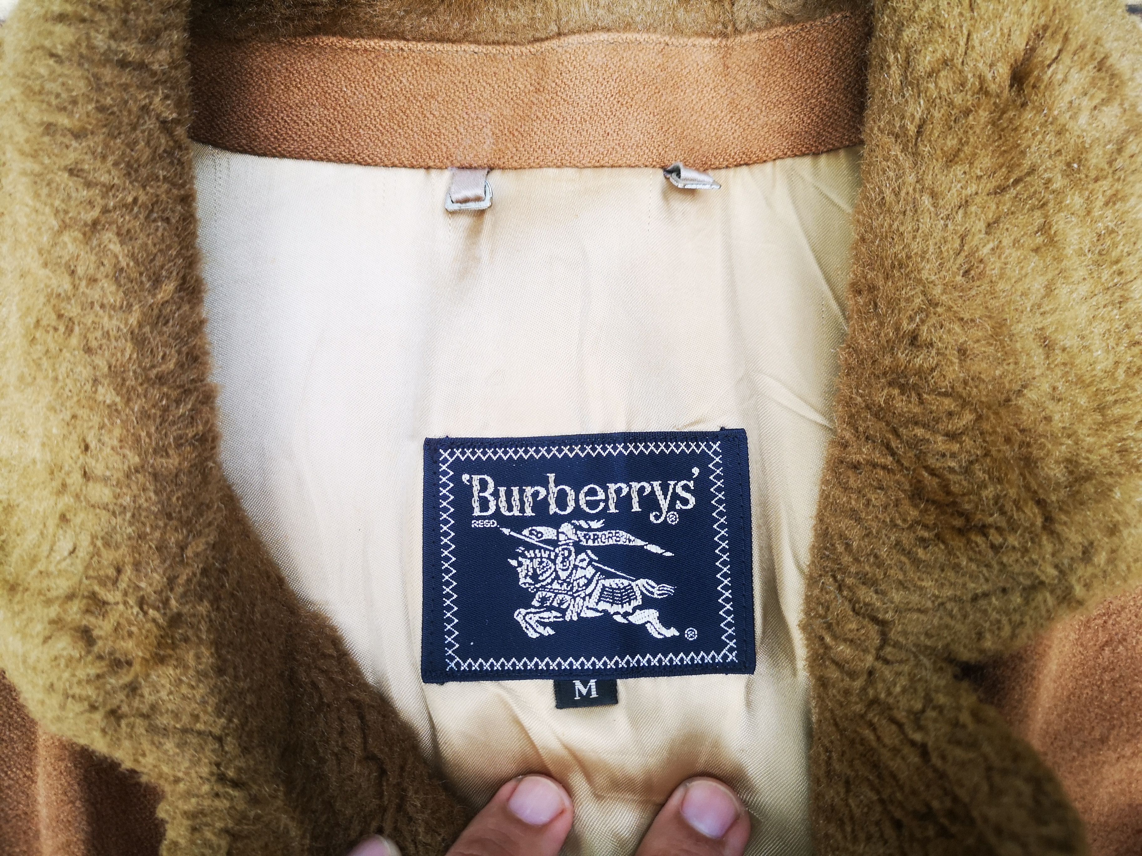 Burberry Vintage Burberrys Long Coat Faux Fur By wool Size US M / EU 48-50 / 2 - 12 Thumbnail