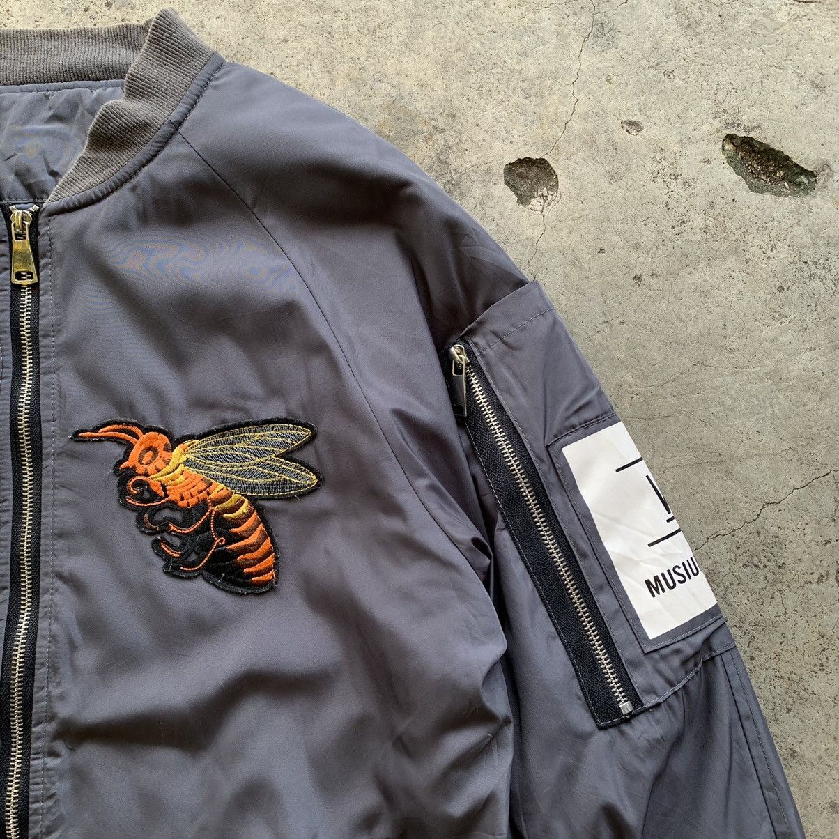 Japanese Brand Musium Rab style bee patch bomber jacket Size US M / EU 48-50 / 2 - 9 Thumbnail