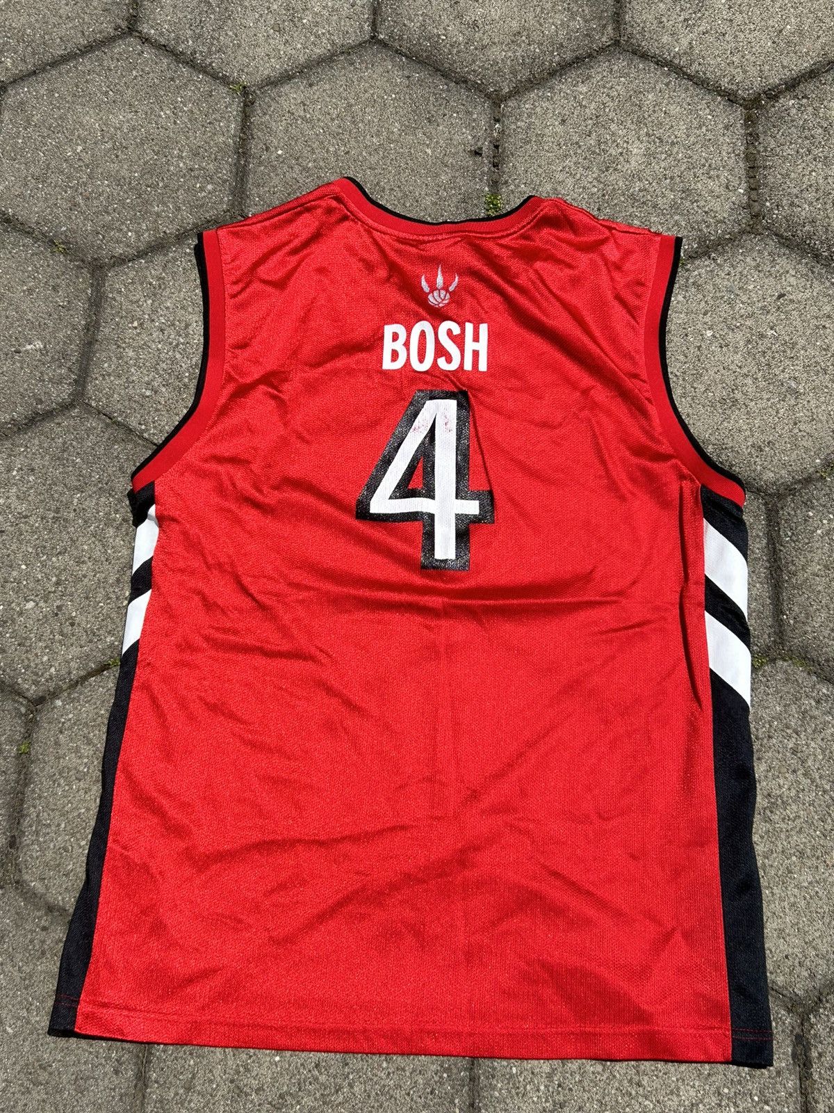 NBA Vintage Reebok Toronto Raptors Chris Bosh Jersey Size US XL / EU 56 / 4 - 6 Thumbnail