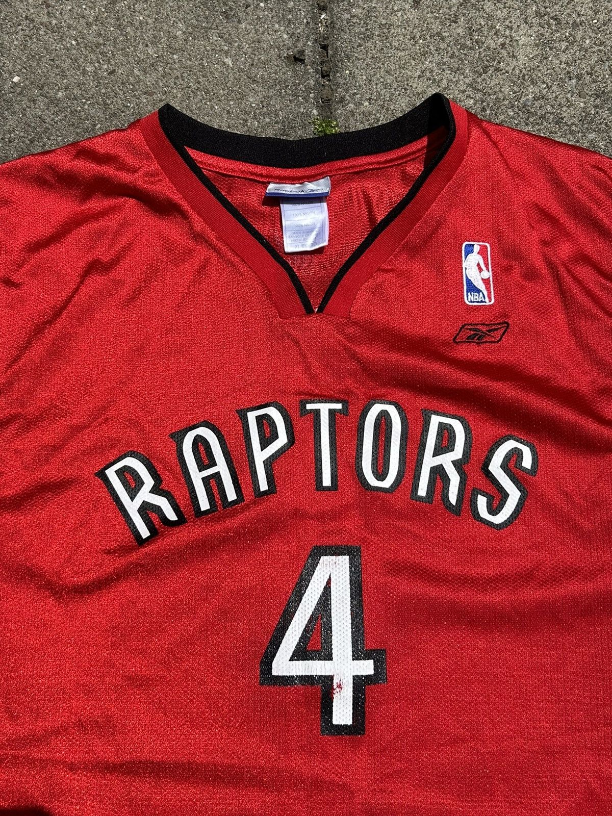 NBA Vintage Reebok Toronto Raptors Chris Bosh Jersey Size US XL / EU 56 / 4 - 2 Thumbnail
