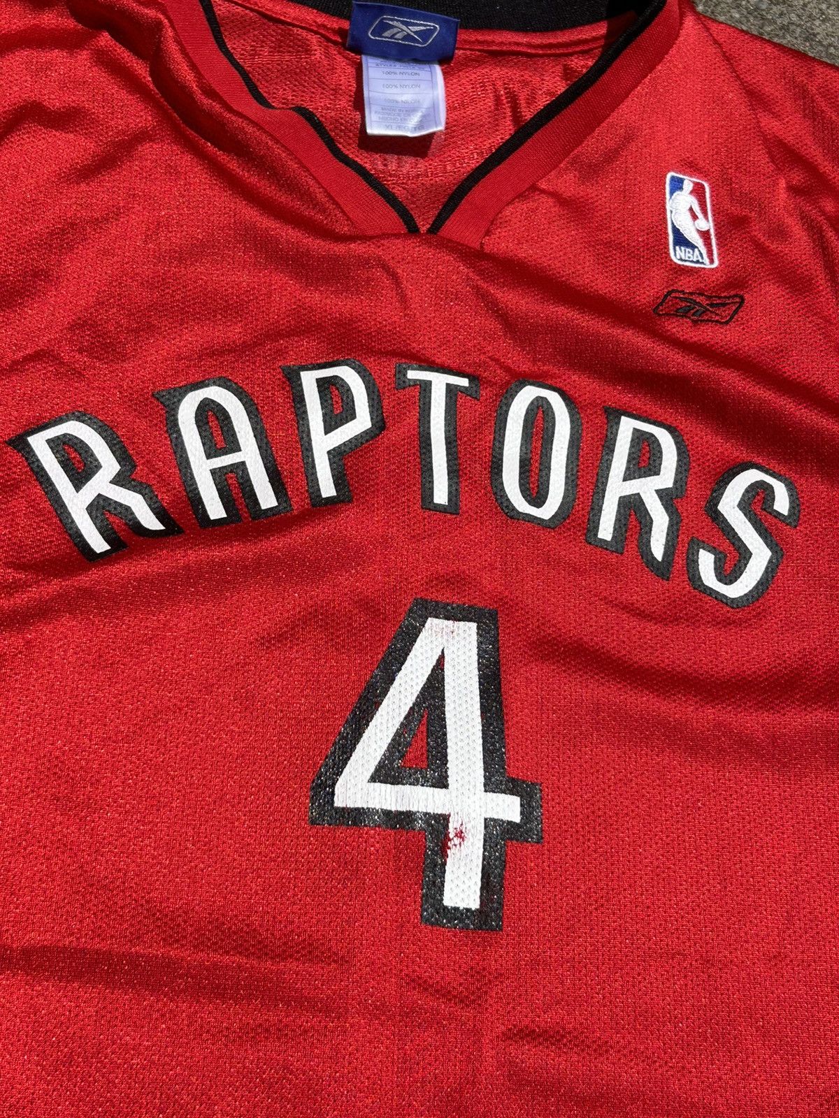 NBA Vintage Reebok Toronto Raptors Chris Bosh Jersey Size US XL / EU 56 / 4 - 5 Thumbnail