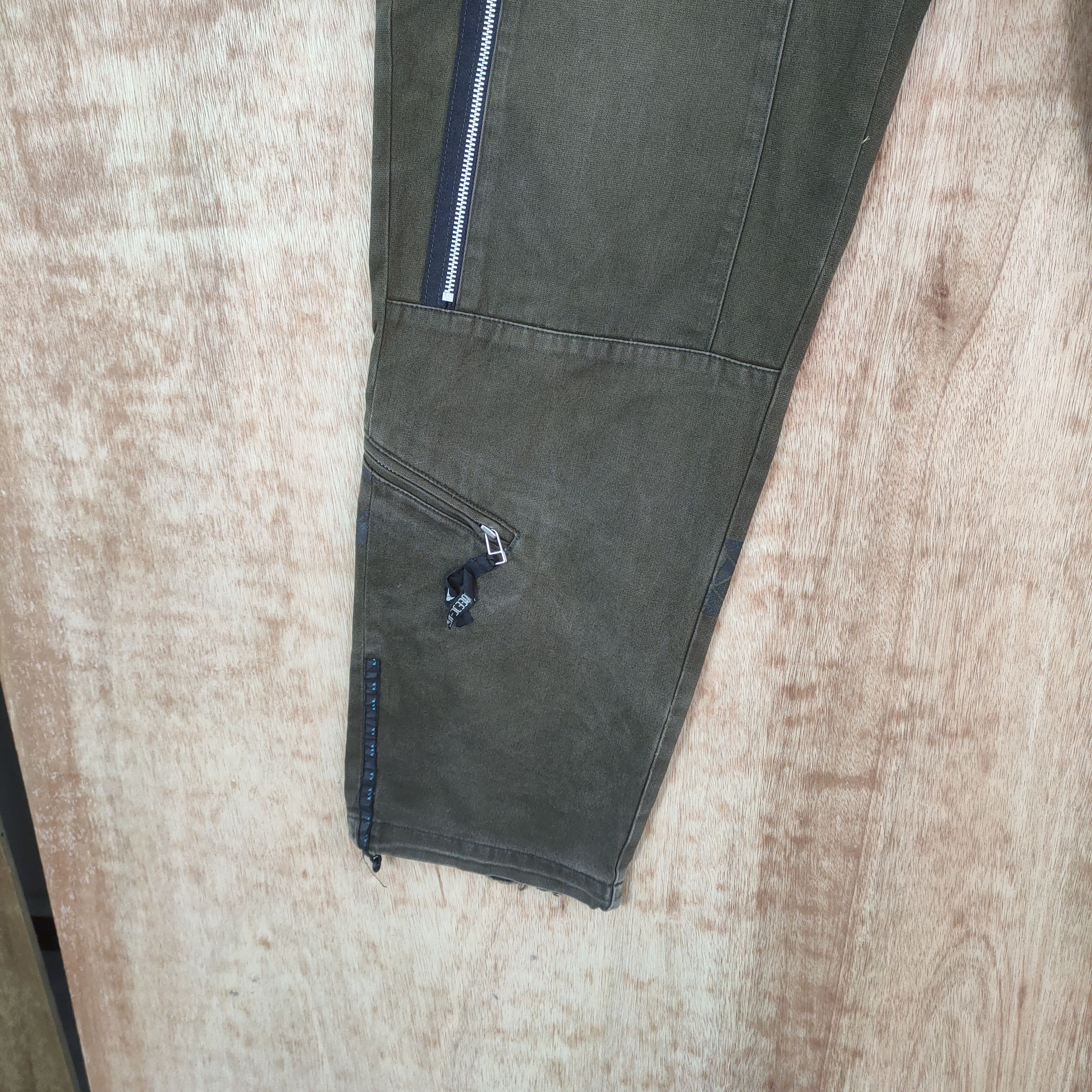 Japanese Brand VINTAGE COMMUNITY FADED BROWN CARGO PANTS/ DOUBLE KNEE Size US 32 / EU 48 - 12 Thumbnail