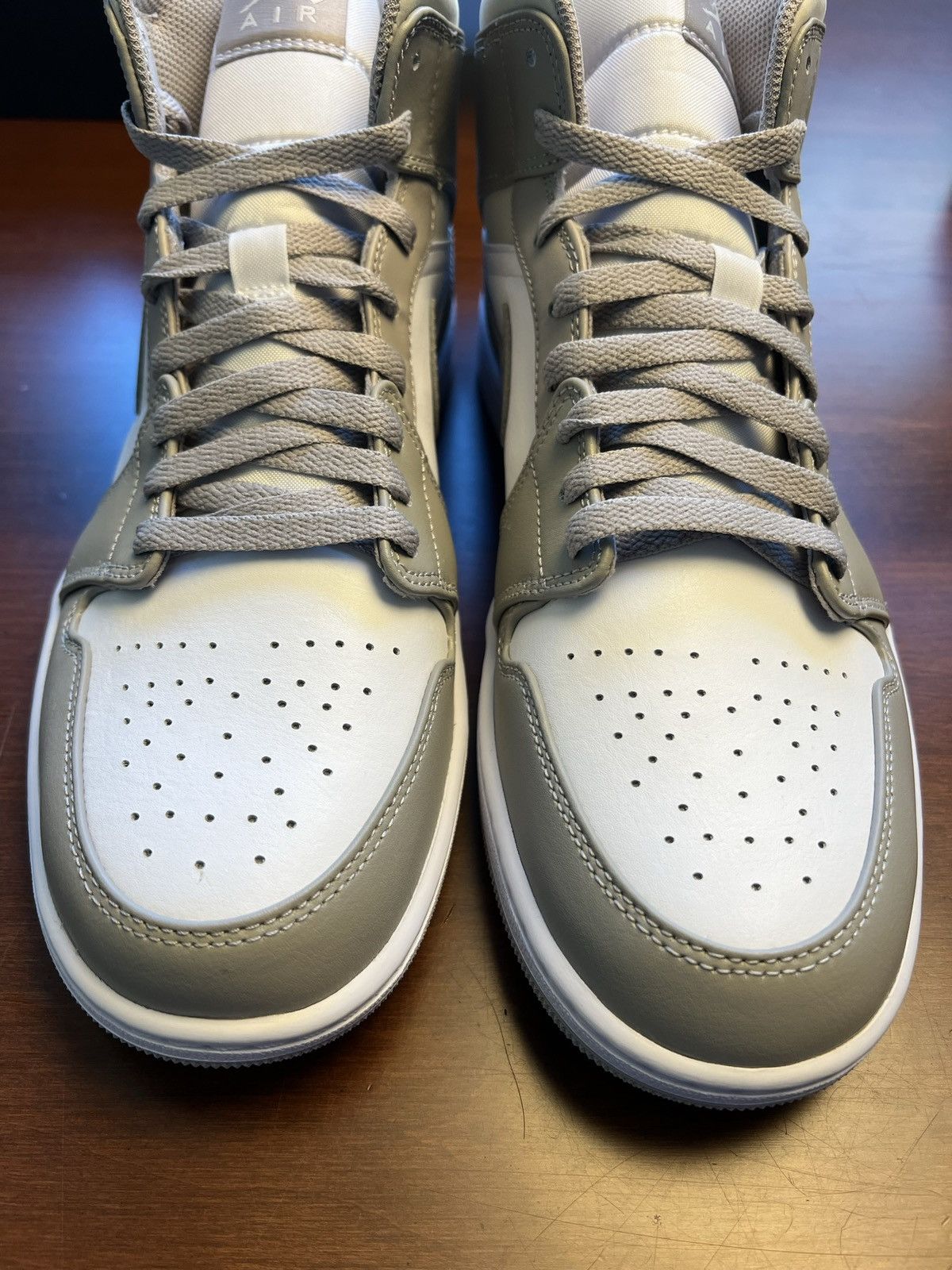 Jordan Brand × Nike Jordan 1 Mid ‘College Grey’ Size US 11 / EU 44 - 6 Thumbnail