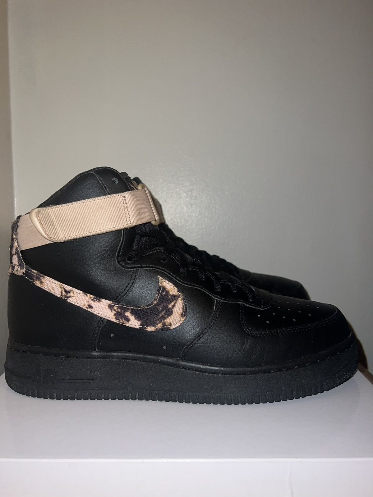 image of Nike Air Force 1 High “Acid Wash” Shoes in Black, Men's (Size 10)
