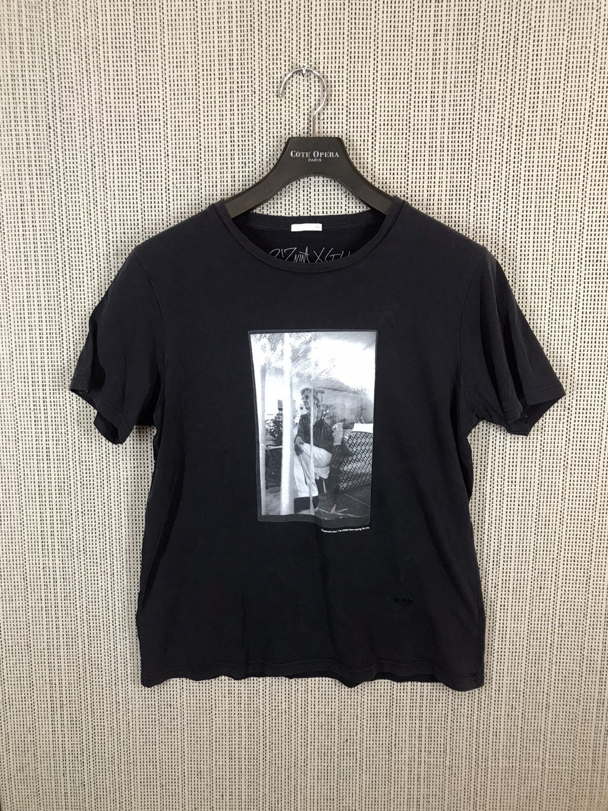 Japanese Brand ‼️217 x GU OLD WOMEN TSHIRT DISTRESSED ‼️ Size US M / EU 48-50 / 2 - 1 Thumbnail