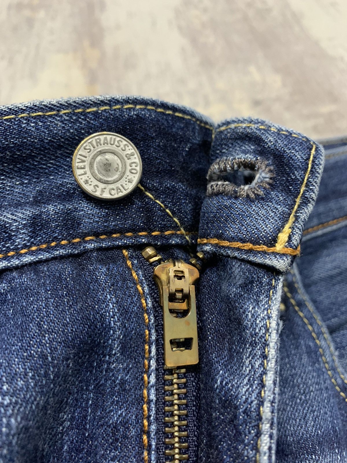Levi's Vintage Levis 503 Jeans Distressed Denim Jeans 33x31.5 Size US 33 - 9 Thumbnail