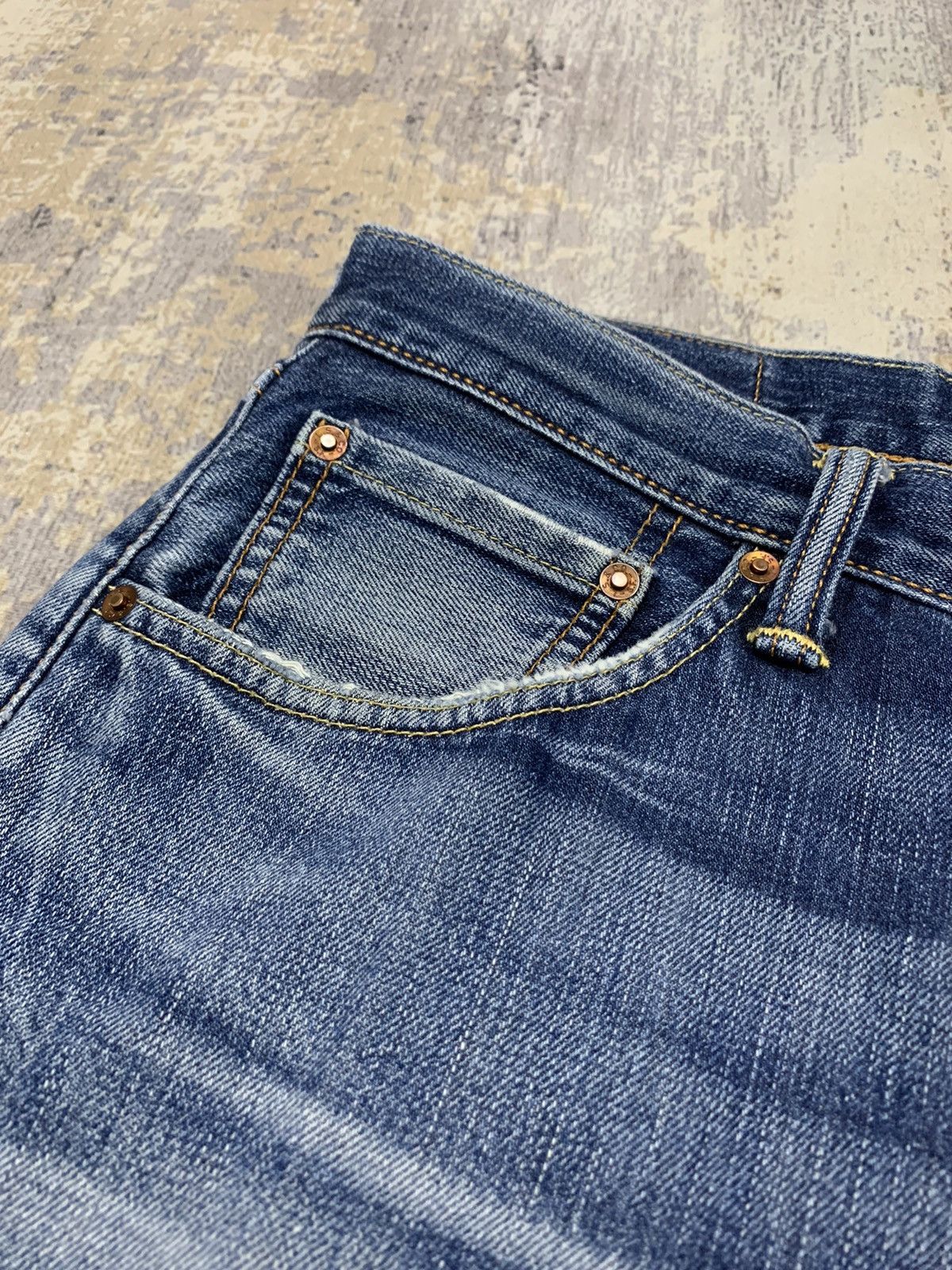 Levi's Vintage Levis 503 Jeans Distressed Denim Jeans 33x31.5 Size US 33 - 6 Thumbnail