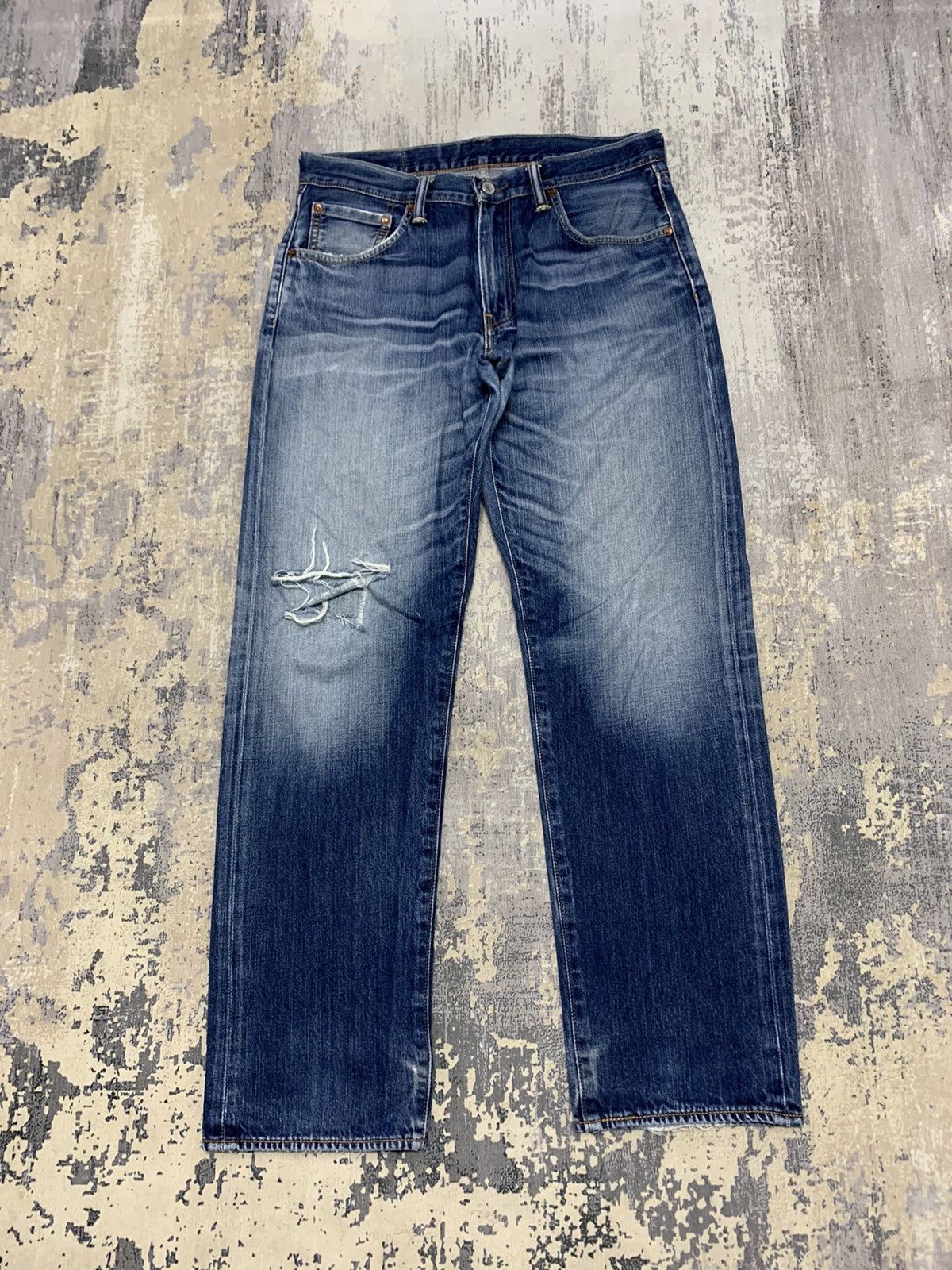 Levi's Vintage Levis 503 Jeans Distressed Denim Jeans 33x31.5 Size US 33 - 1 Thumbnail