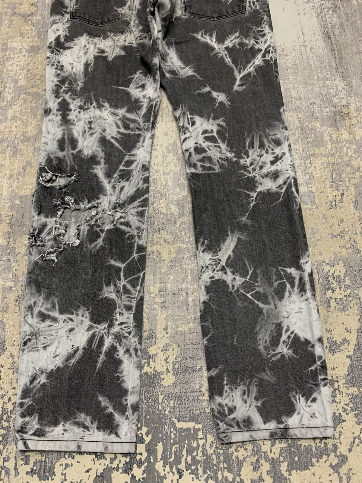 Japanese Brand Roen X Semantic Design Distressed Acid Wash Jeans 33x31 Size US 33 - 14 Thumbnail