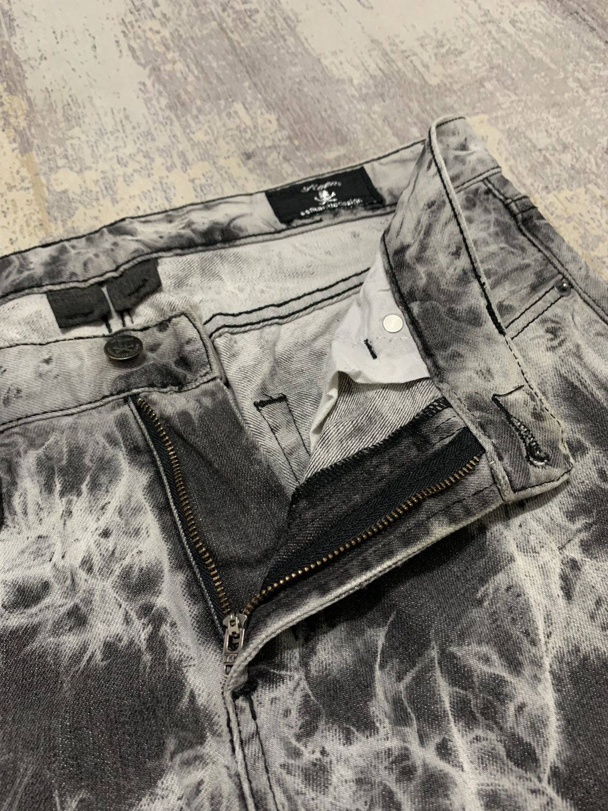 Japanese Brand Roen X Semantic Design Distressed Acid Wash Jeans 33x31 Size US 33 - 8 Thumbnail