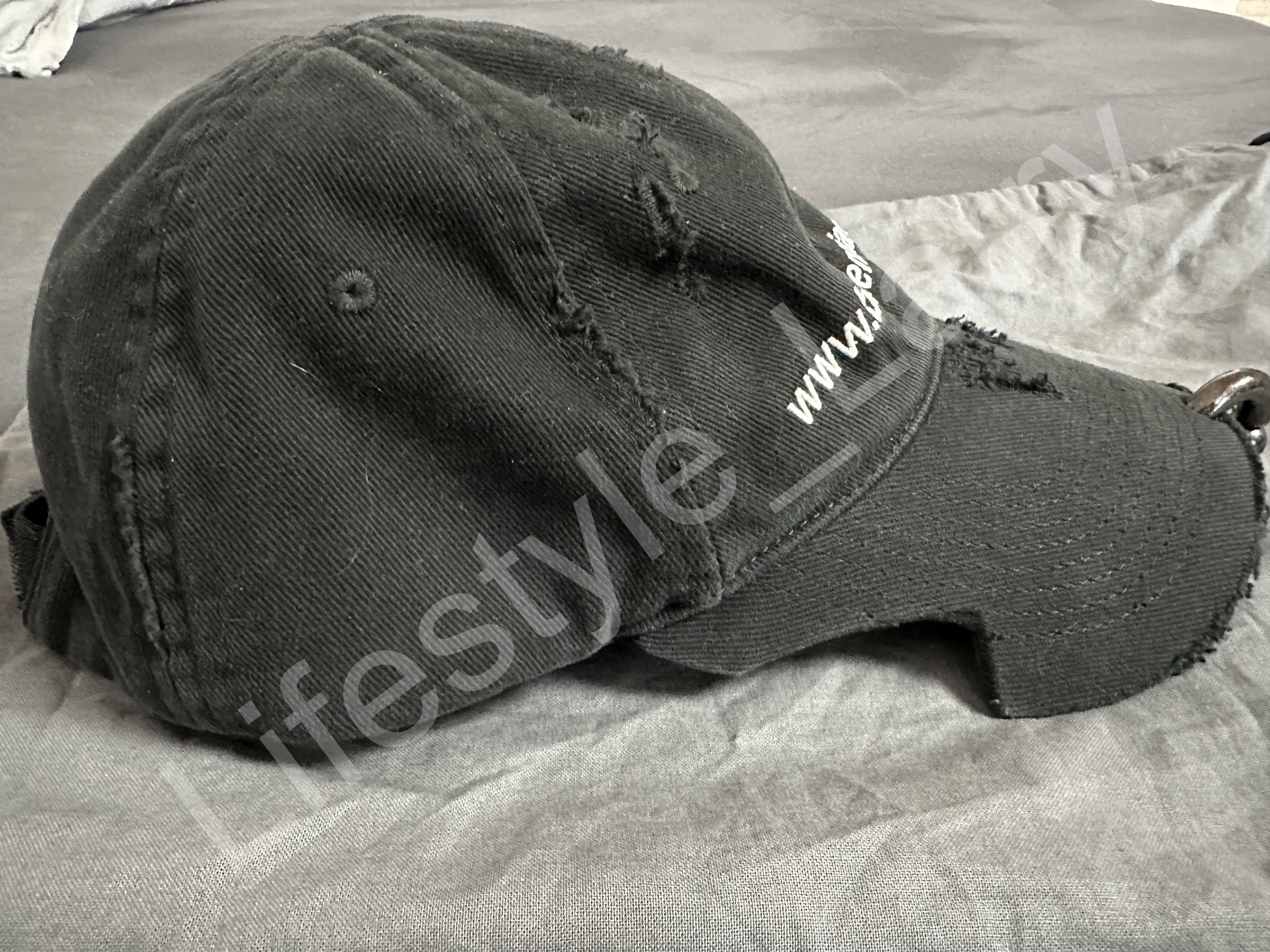 帽子 Balenciaga Front Piercing Cap Balenciaga Balenciaga Heavy Front Piercing Cap BAL.COM Hat
