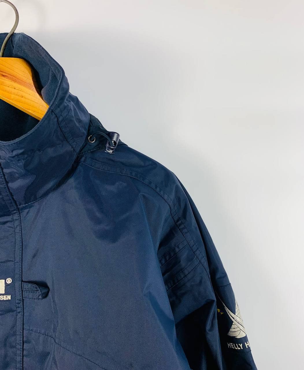 Helly Hansen Helly Hansen jacket blue vintage M Size US M / EU 48-50 / 2 - 4 Thumbnail