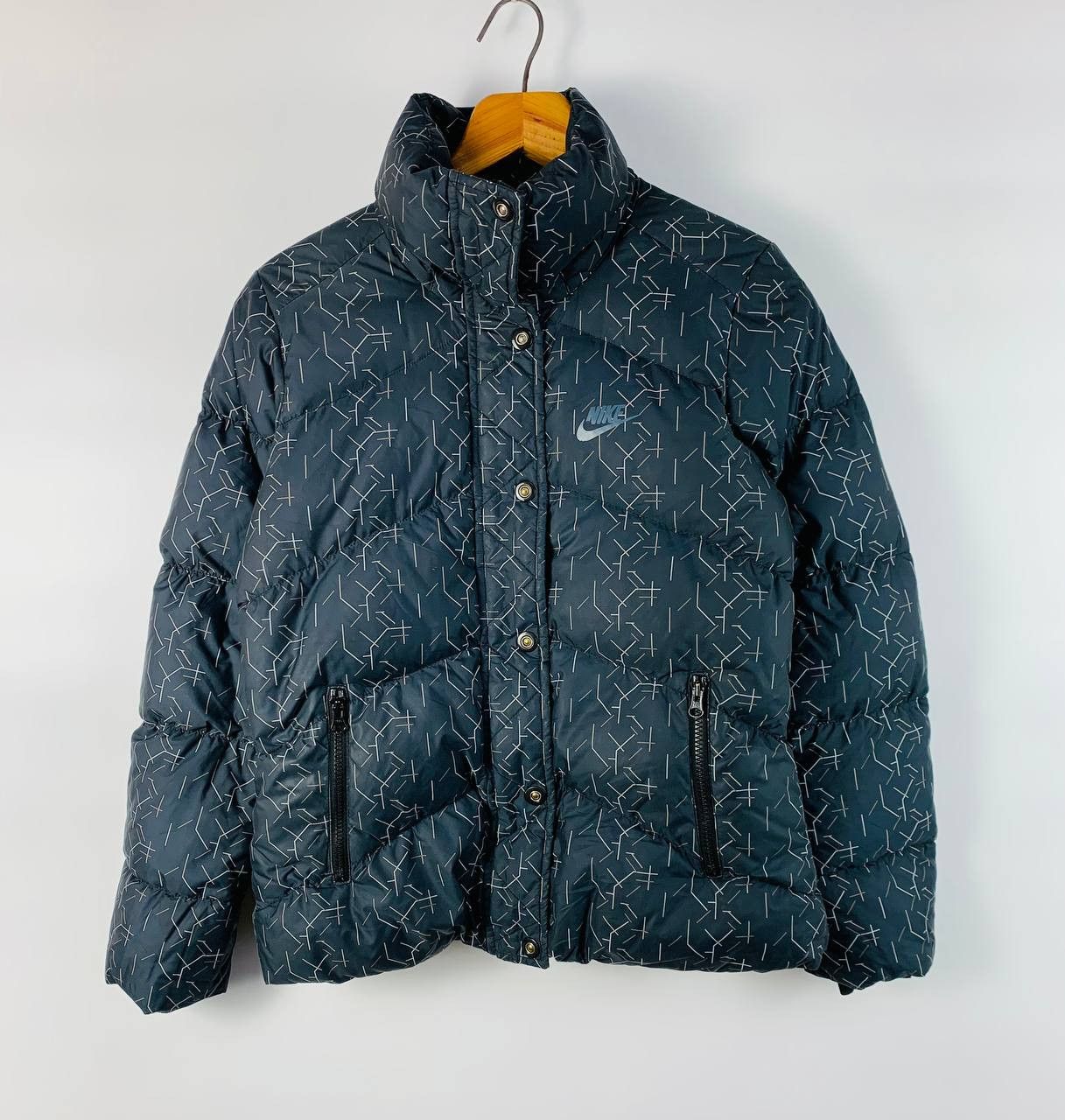 Nike Nike down Jacket multi vintage M Size M / US 6-8 / IT 42-44 - 1 Thumbnail