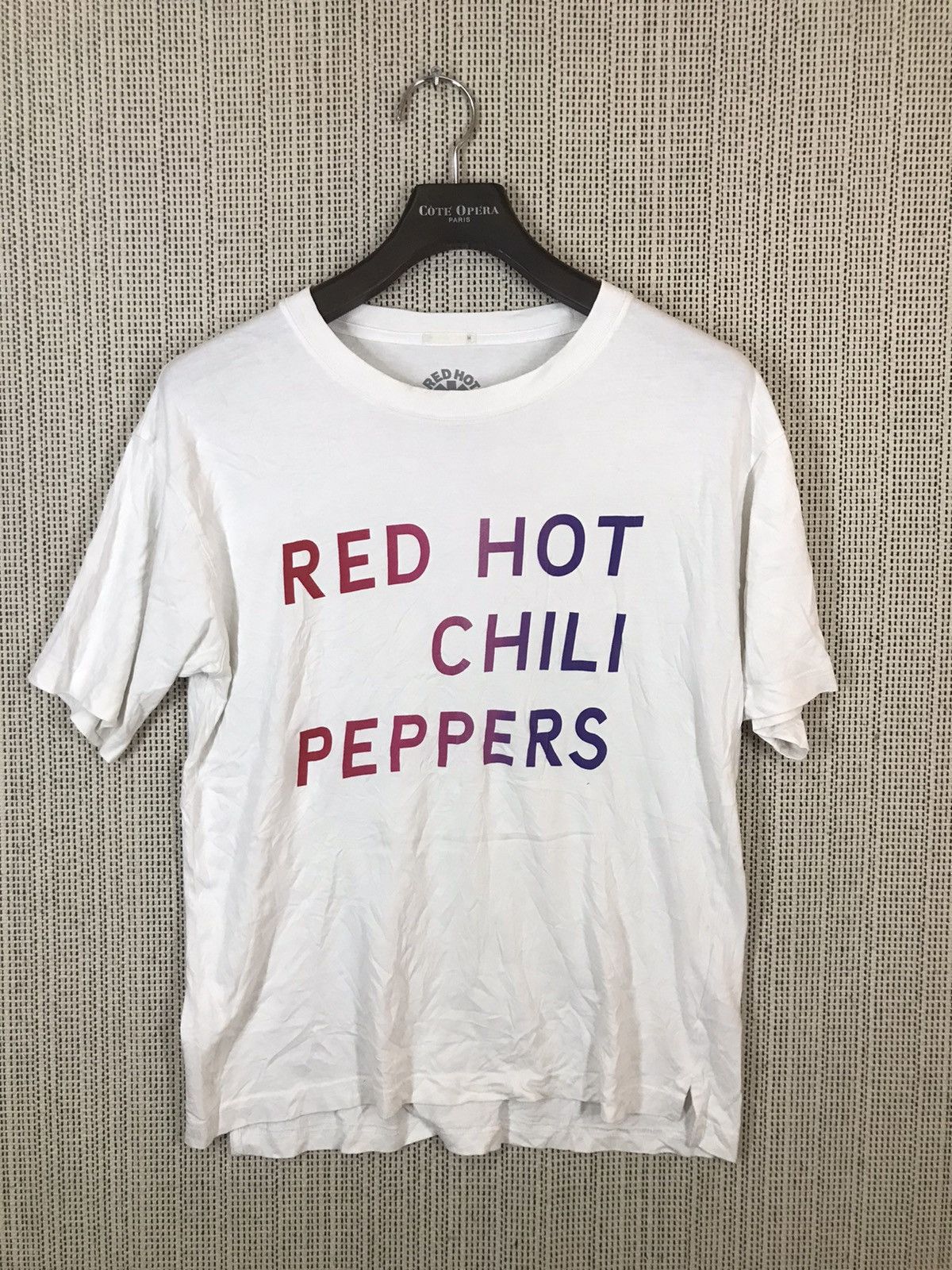 Band Tees ‼️RED HOT CHILI PEPPERS TSHIRT 2017 by Gu‼️ Size US M / EU 48-50 / 2 - 1 Thumbnail