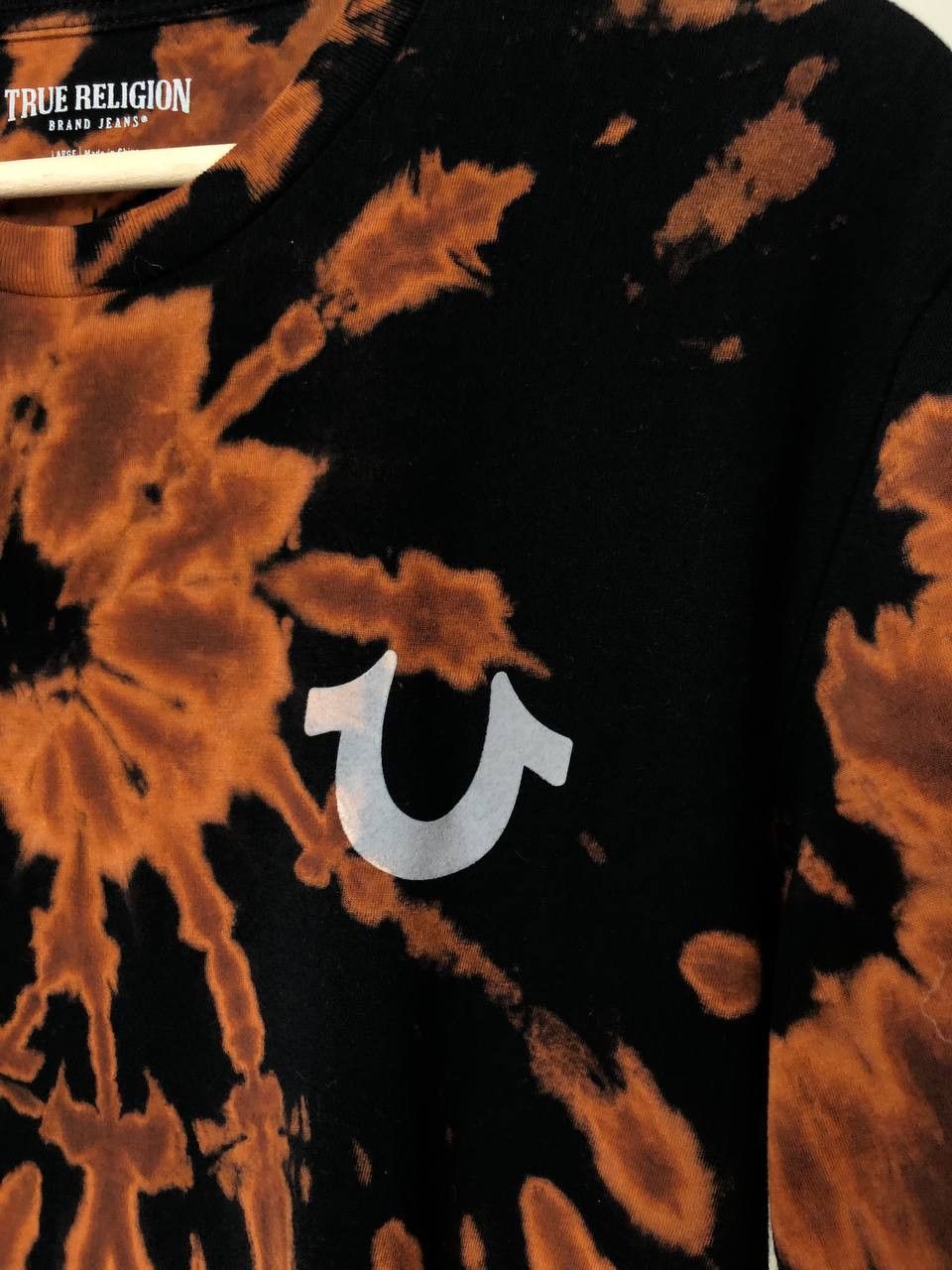 True Religion True religion tye dye t shirt back big logo Size US L / EU 52-54 / 3 - 4 Thumbnail