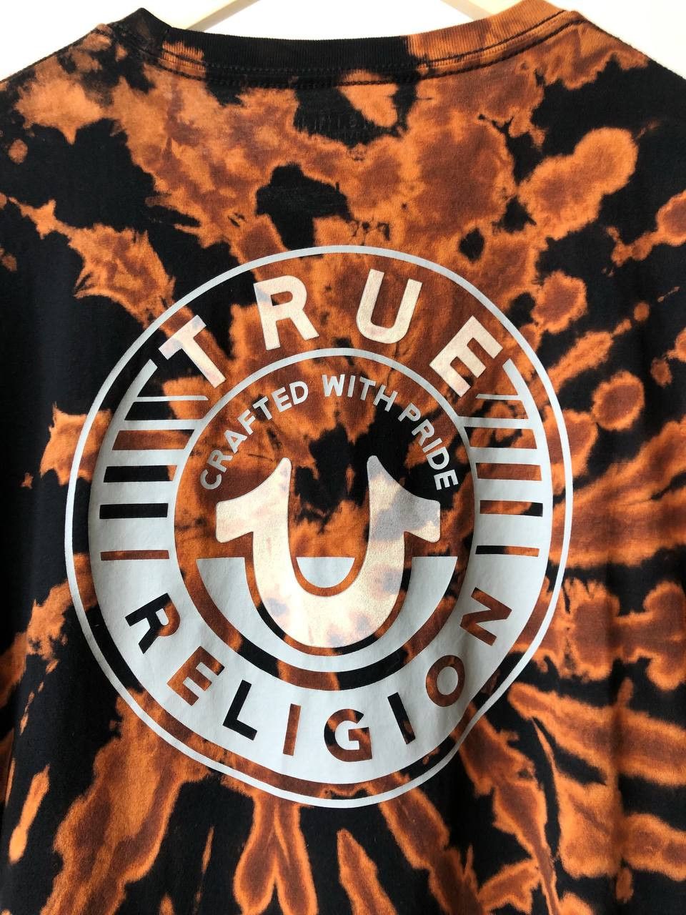 True Religion True religion tye dye t shirt back big logo Size US L / EU 52-54 / 3 - 5 Thumbnail