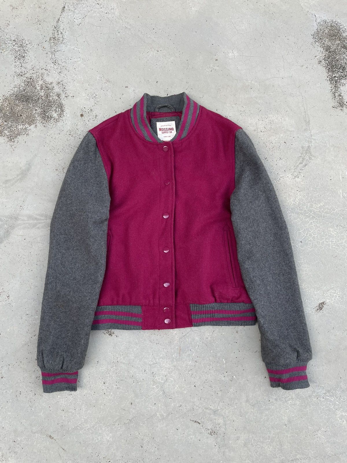 Mossimo MOSSIMO VARSITY JACKET FITS M Size US L / EU 52-54 / 3 - 1 Thumbnail