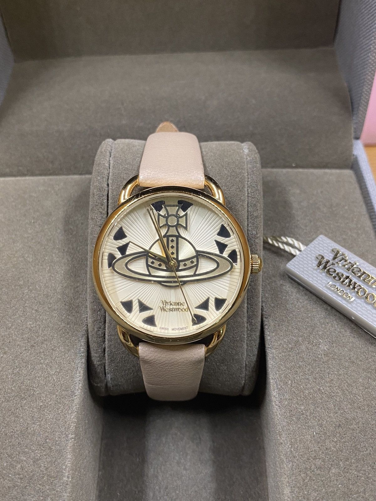 Vivienne Westwood OFFER YOUR PRICE🔥big logo vvivienne westwood watch Size ONE SIZE - 1 Thumbnail