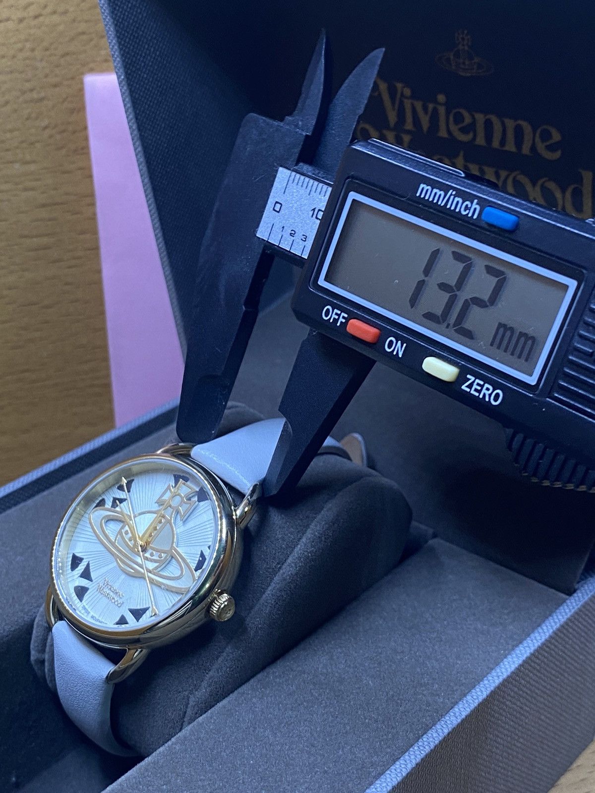Vivienne Westwood OFFER YOUR PRICE🔥 big logo vivianne westwood Size ONE SIZE - 13 Thumbnail