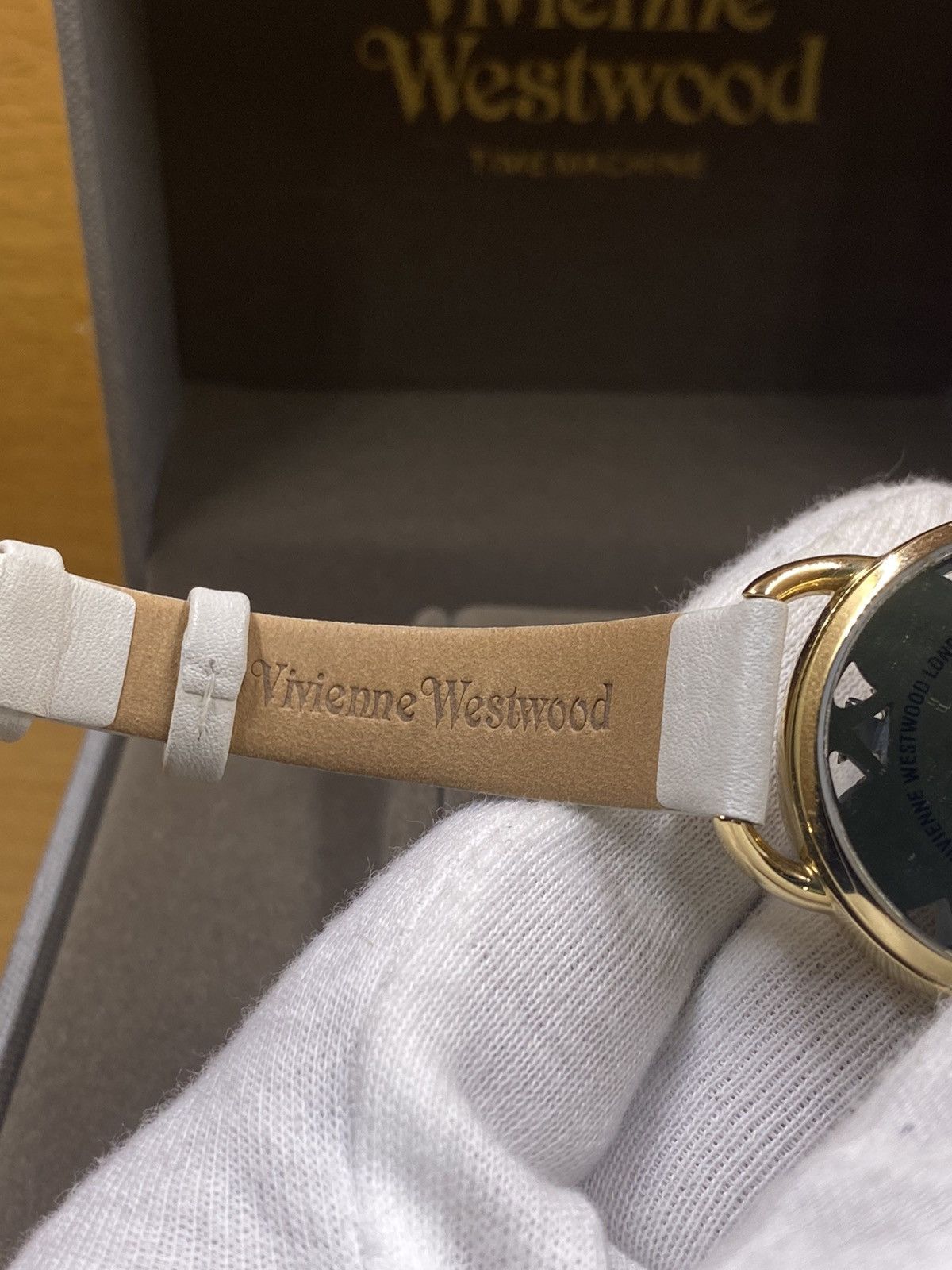 Vivienne Westwood OFFER YOUR PRICE🔥 big logo vivianne westwood Size ONE SIZE - 10 Thumbnail