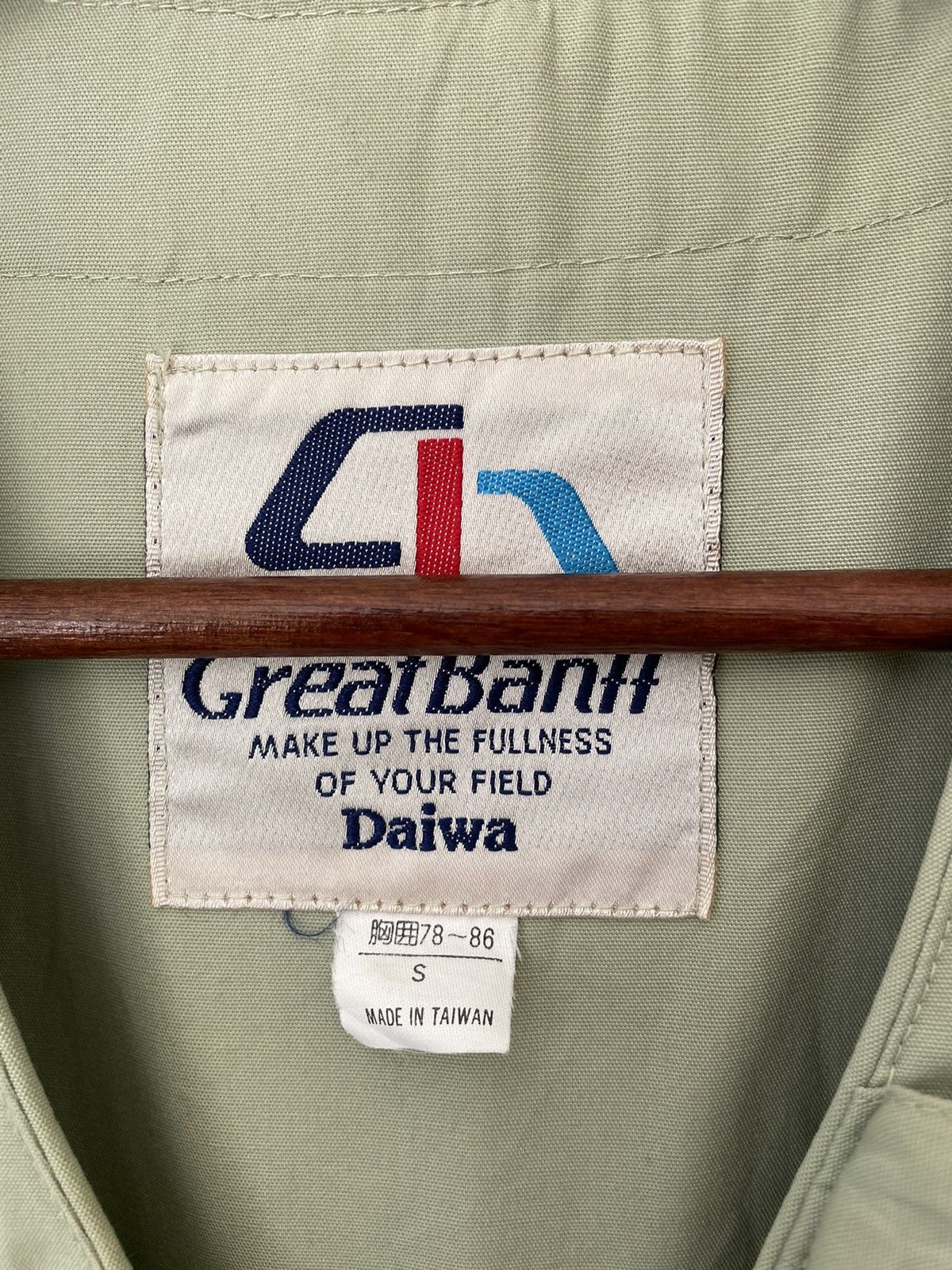 Japanese Brand × Vintage VINTAGE DAIWA FISHING GEAR Size US S / EU 44-46 / 1 - 7 Thumbnail