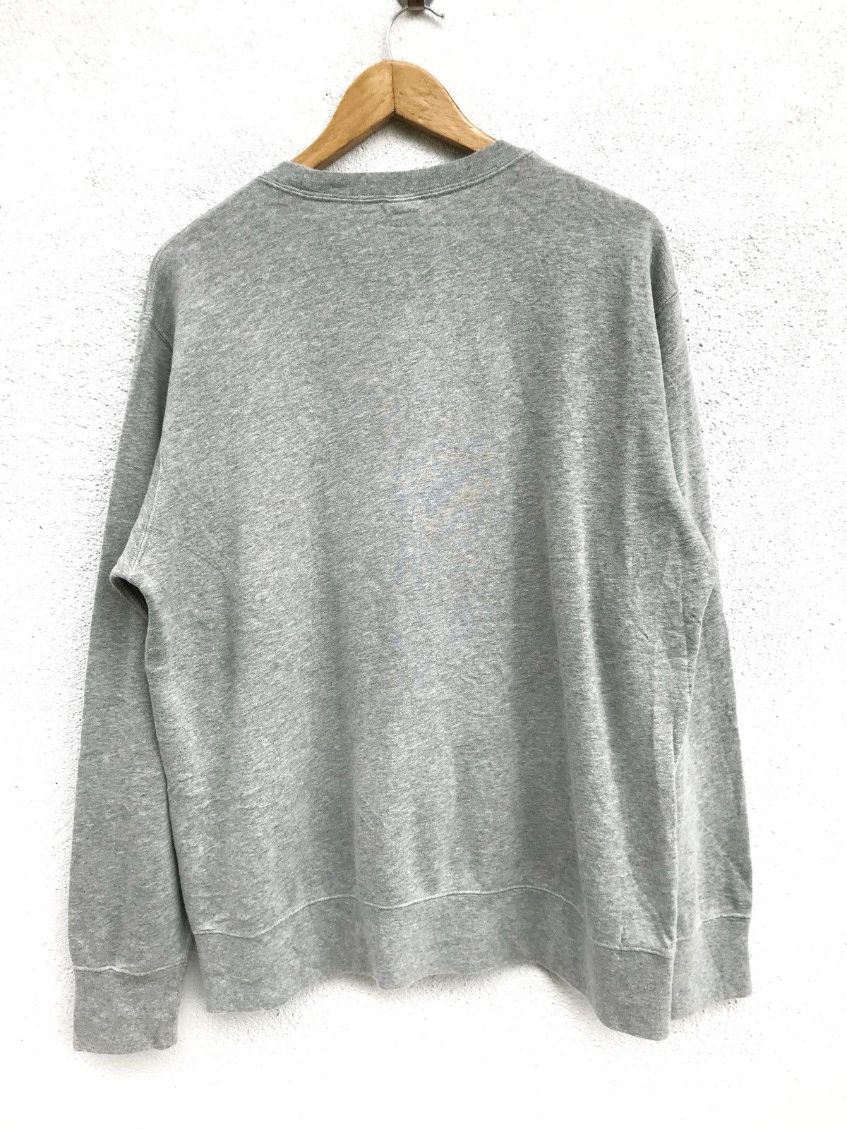 Coca Cola × Uniqlo Coca Cola x Uniqlo Big Logo Crewneck Sweatshirt Size US L / EU 52-54 / 3 - 2 Thumbnail