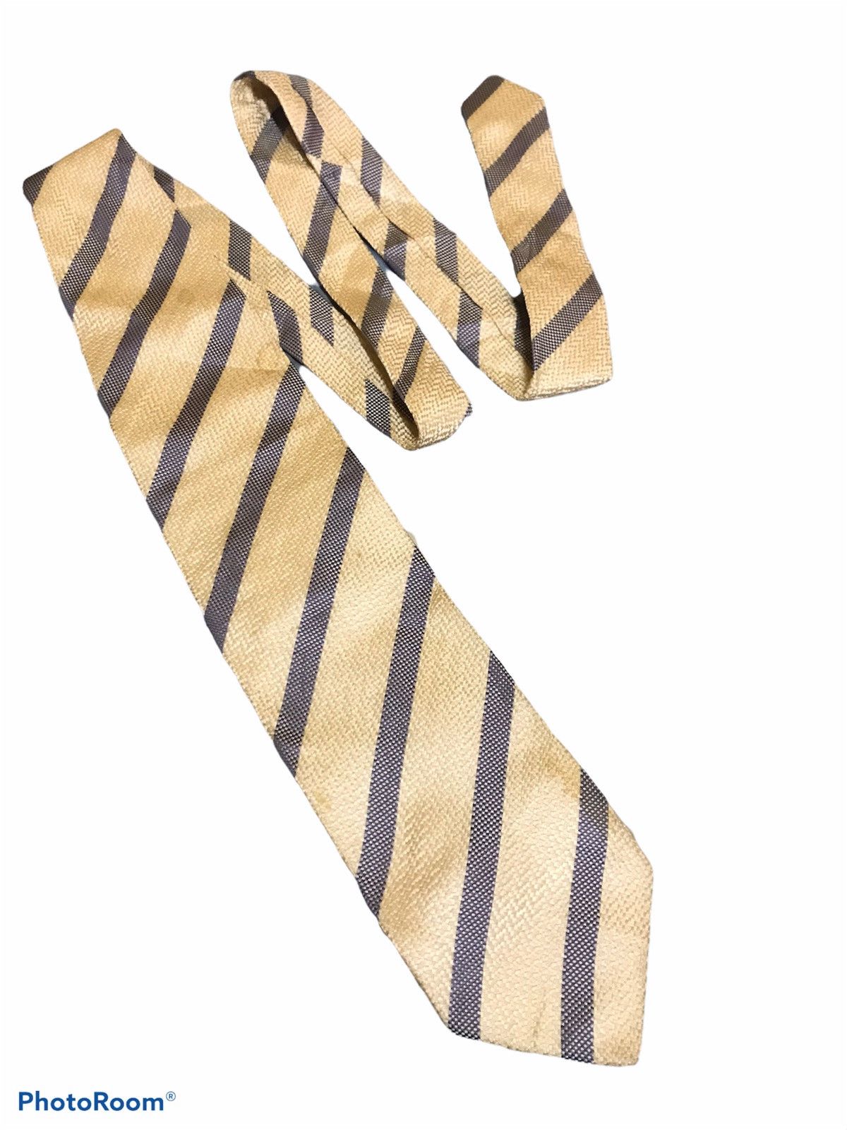Giorgio Armani ‼️GIORGIO ARMANI TIE‼️ Size ONE SIZE - 1 Thumbnail