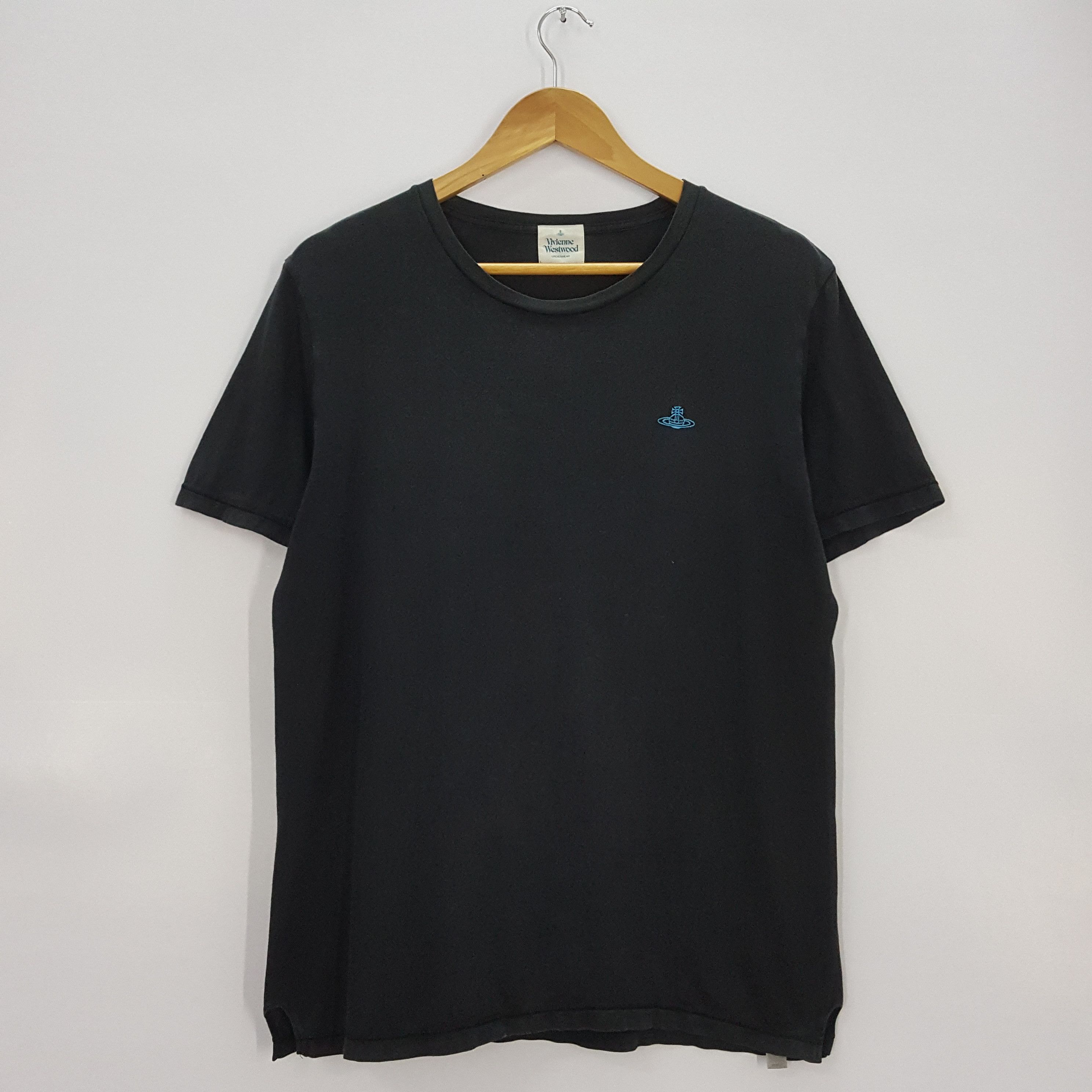 Vintage Vivienne Westwood small logo t-shirt made in Japan