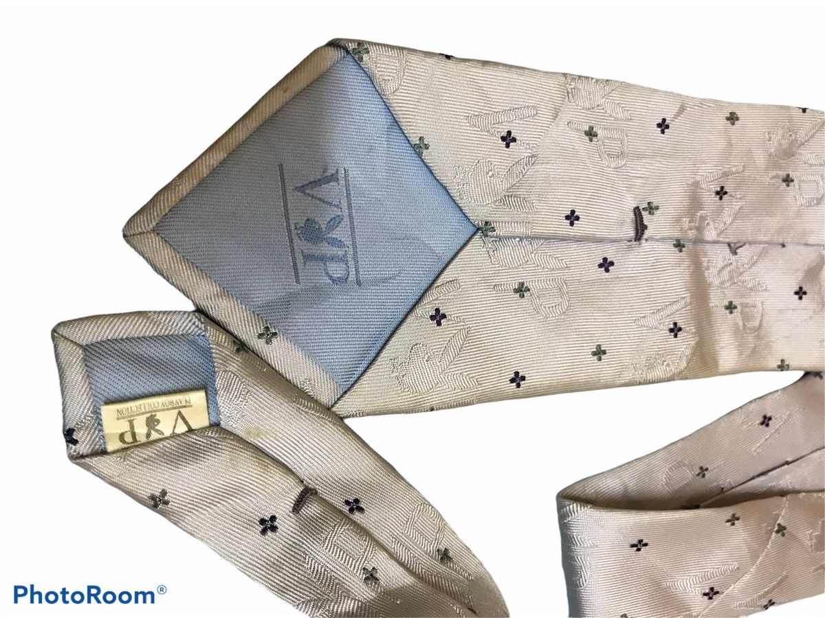 Playboy ‼️PLAYBOY TIE VP STRIPE ‼️ Size ONE SIZE - 2 Thumbnail
