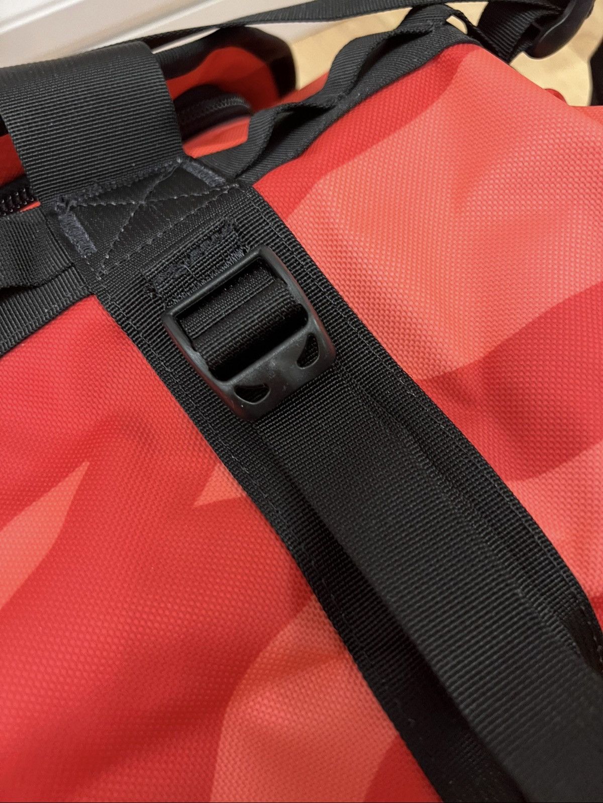 Kaws × The North Face Kaws x The North Face Basecamp Duffel Size ONE SIZE - 16 Thumbnail