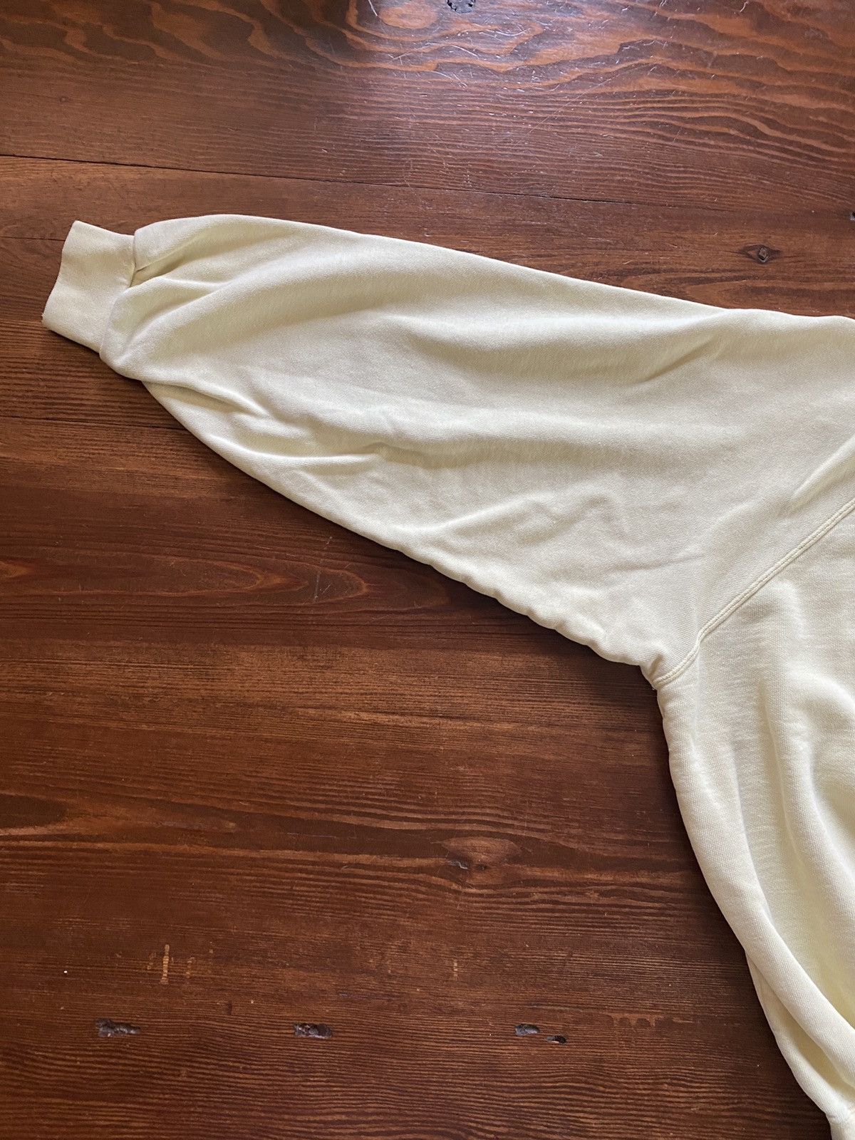 Vintage Vintage 80’s Whispers Fuzzy Koala Raglan Crewneck Sweatshirt Size US XS / EU 42 / 0 - 22 Thumbnail