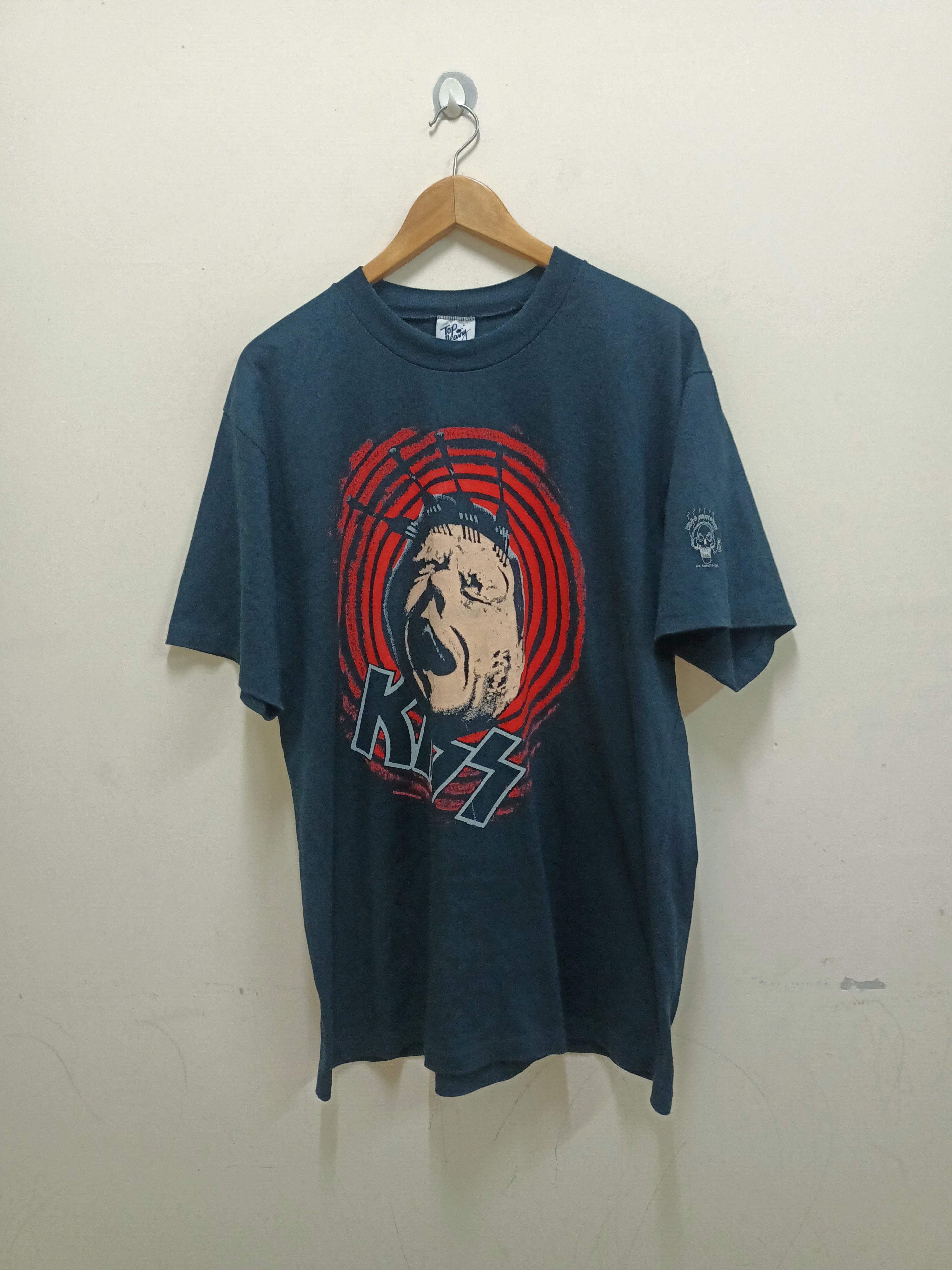 Band Tees Vintage 90s Kiss Catalog Ltd Band t-shirt by Top Heavy Size US XL / EU 56 / 4 - 1 Thumbnail