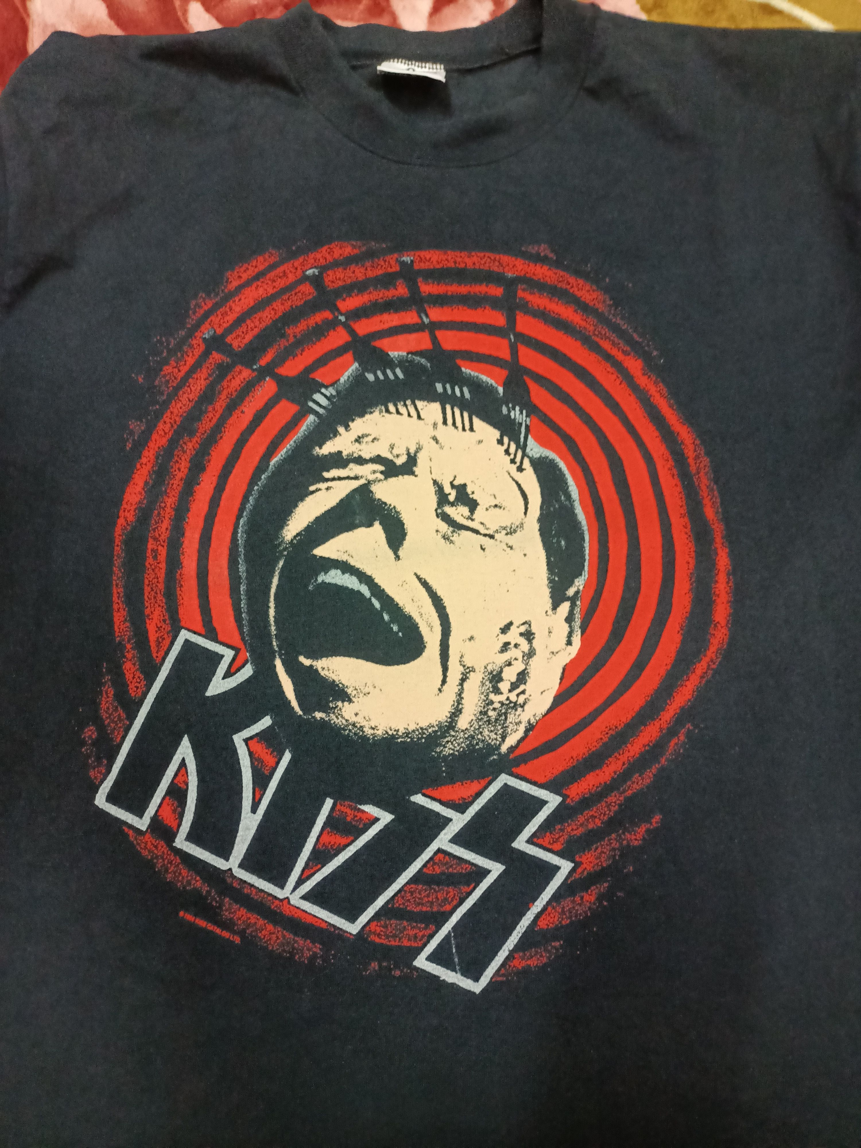 Band Tees Vintage 90s Kiss Catalog Ltd Band t-shirt by Top Heavy Size US XL / EU 56 / 4 - 3 Thumbnail