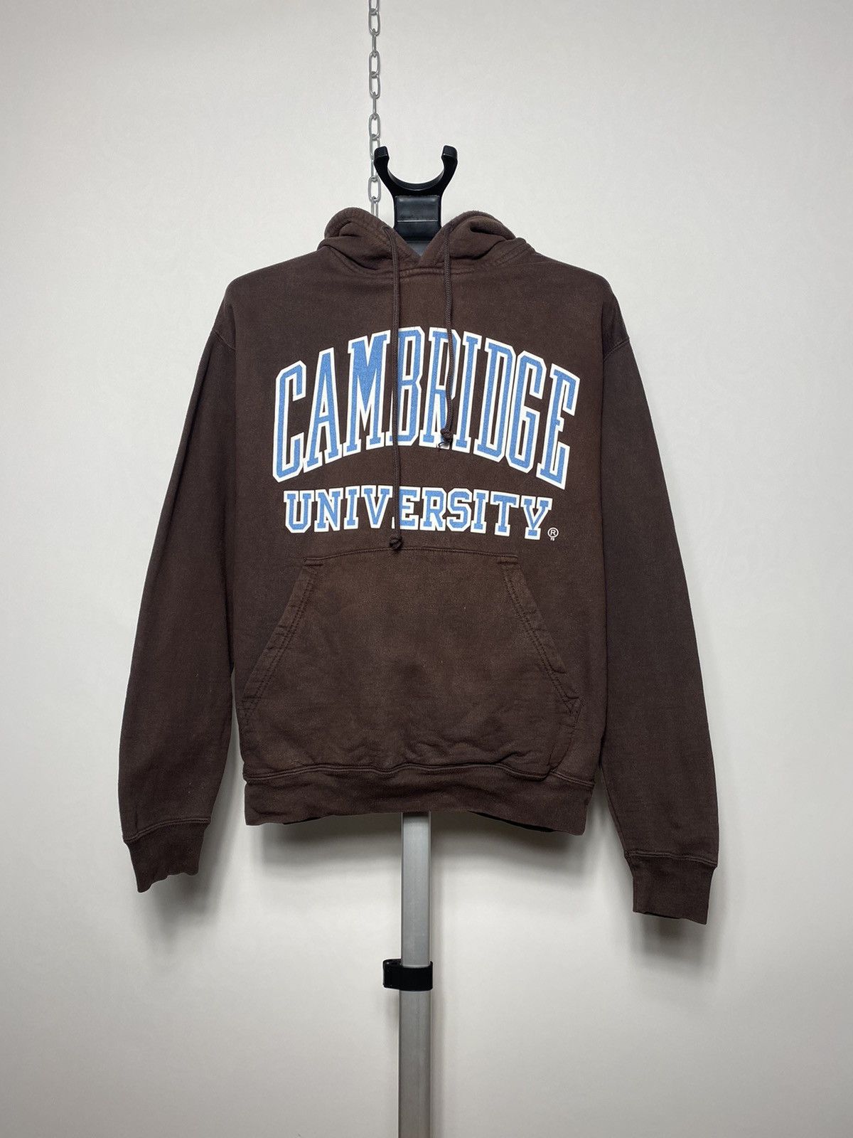 Vintage Vintage Cambridge university dark brown distressed hoodie Size US L / EU 52-54 / 3 - 1 Thumbnail